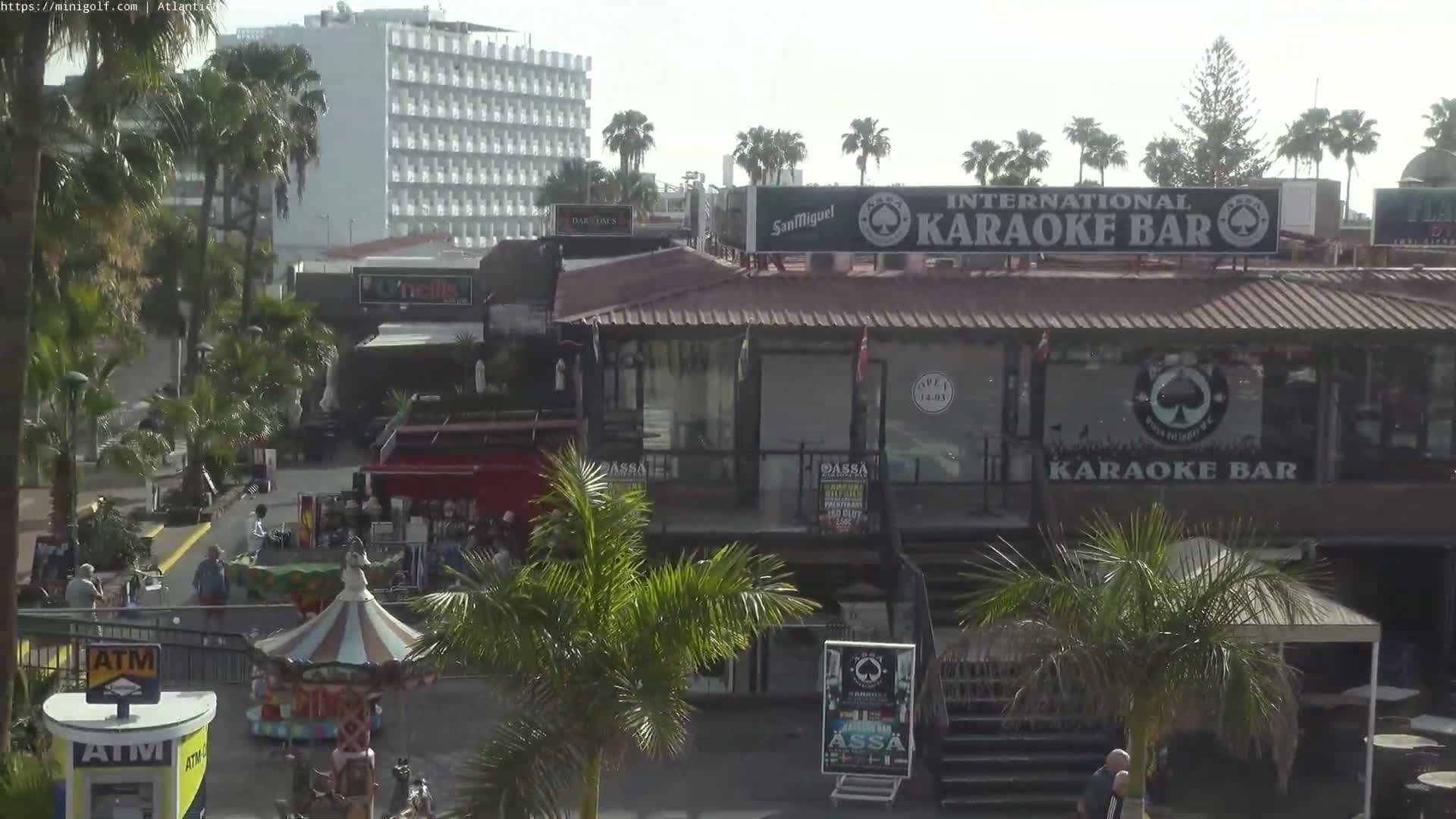 Gran Canaria, Playa del Ingles City & Atlantico Mini Golf Field Live Cam - Playa del Inglés, San Bartolomé de Tirajana, Gran Canaria, Canary Islands (Canarias), Spain