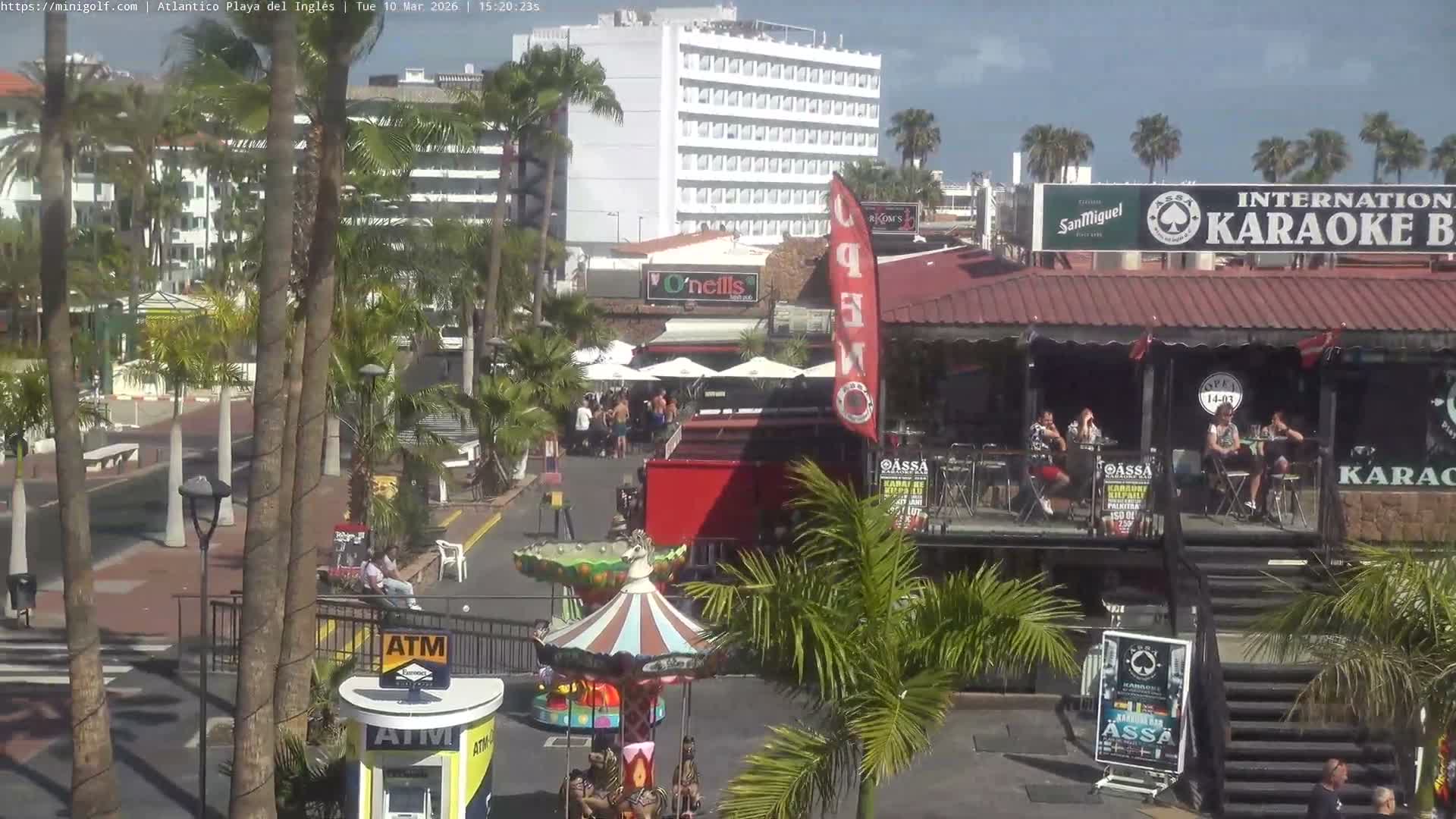 Gran Canaria, Playa del Ingles City & Atlantico Mini Golf Field Live Cam - Playa del Inglés, San Bartolomé de Tirajana, Gran Canaria, Canary Islands (Canarias), Spain