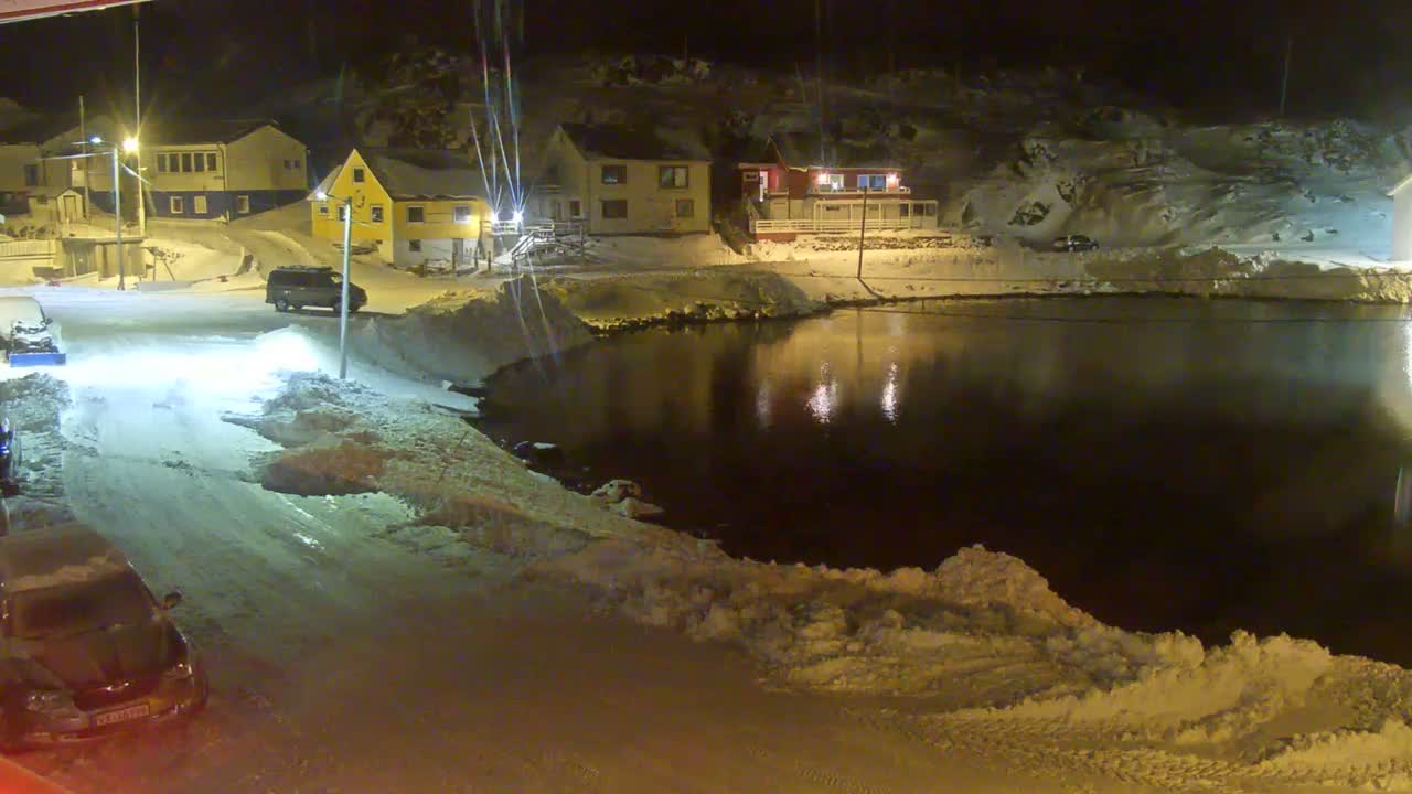 Kamøyvær (Kamoyvaer) Village & Nordkapp Havfiske (North Cape Sea Fishing Marina) Live Cam - Nordkapp, Vest-Finnmark, Finnmark, North Norway, Norway