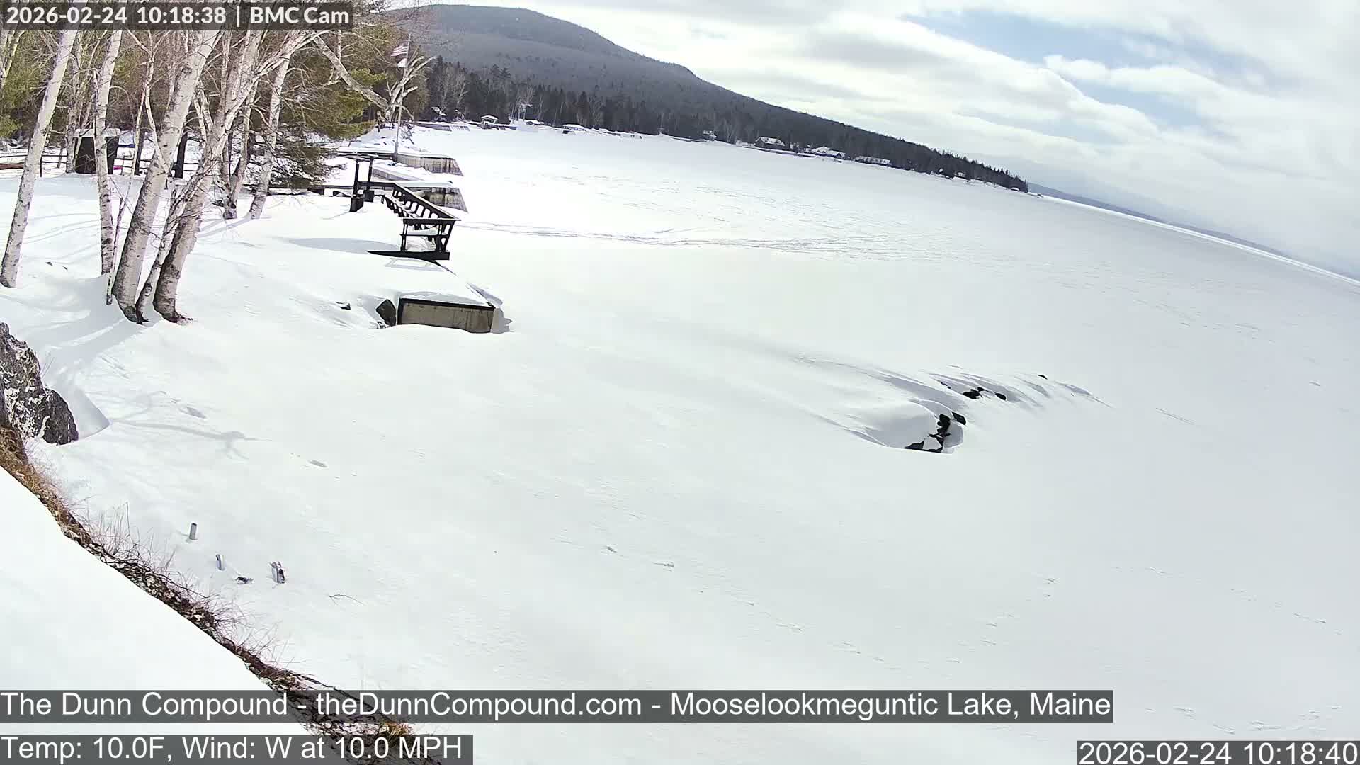 Rangeley, Mooselookmeguntic Lake Live Cam - Mooselookmeguntic, Rangeley, Franklin, Maine, USA