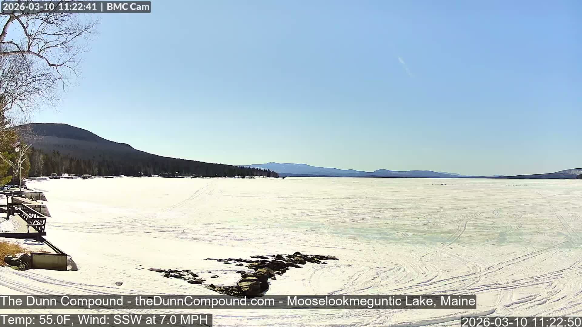 Rangeley, Mooselookmeguntic Lake Live Cam - Mooselookmeguntic, Rangeley, Franklin, Maine, USA