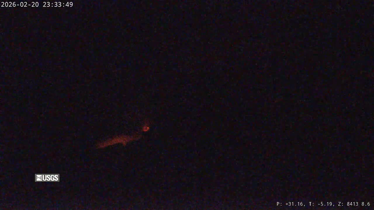 Hawaii , Kilauea Volcano, West Halemaʻumaʻu Crater  Live Cam - Volcano, Big Island, Hawaii, USA