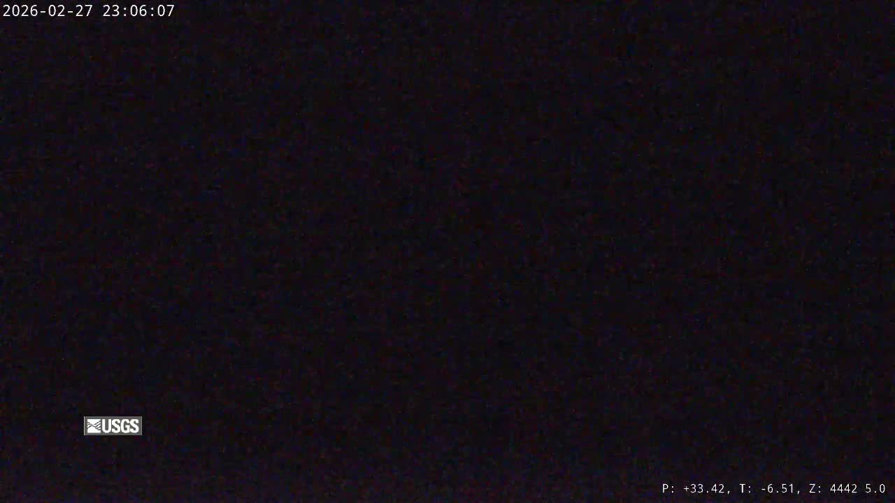Hawaii , Kilauea Volcano, West Halemaʻumaʻu Crater  Live Cam - Volcano, Big Island, Hawaii, USA