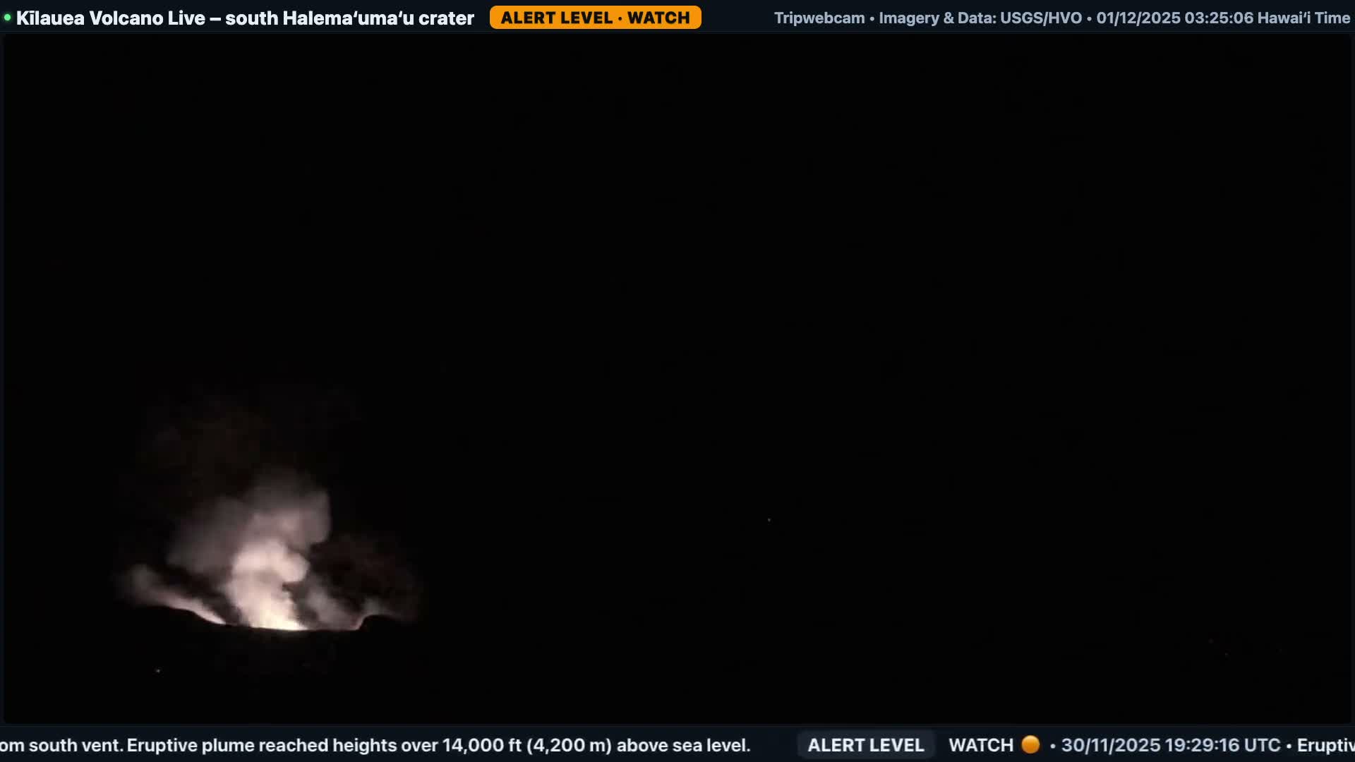 Hawaii , Kilauea Volcano, South Halemaʻumaʻu Crater Live Cam - Volcano, Big Island, Hawaii, USA