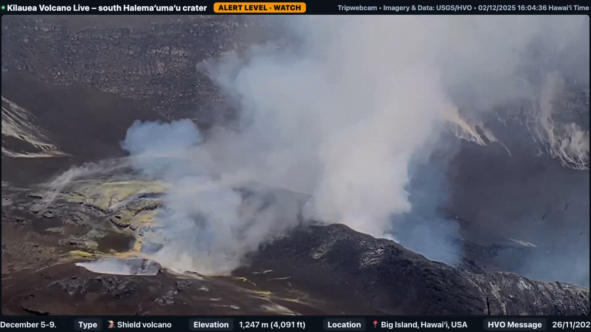 Hawaii , Kilauea Volcano, South Halemaʻumaʻu Crater Live Cam - Volcano, Big Island, Hawaii, USA