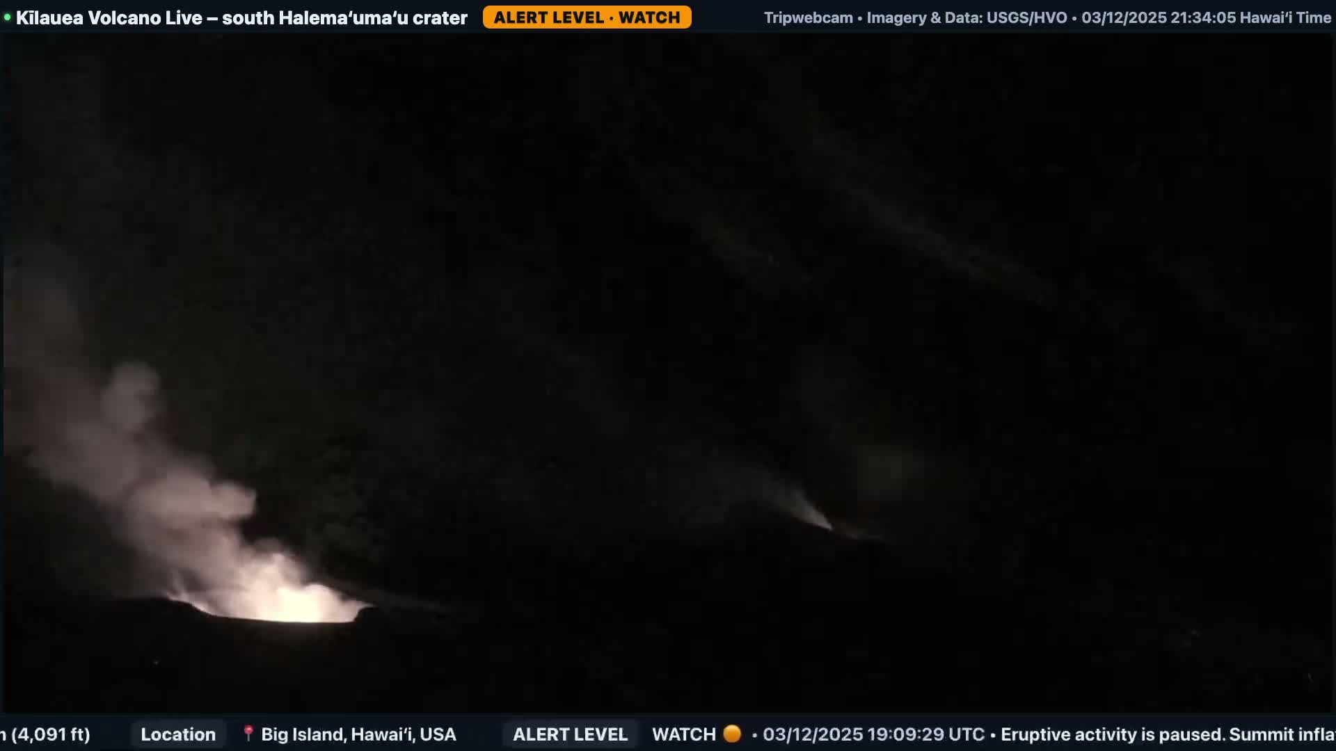 Hawaii , Kilauea Volcano, South Halemaʻumaʻu Crater Live Cam - Volcano, Big Island, Hawaii, USA
