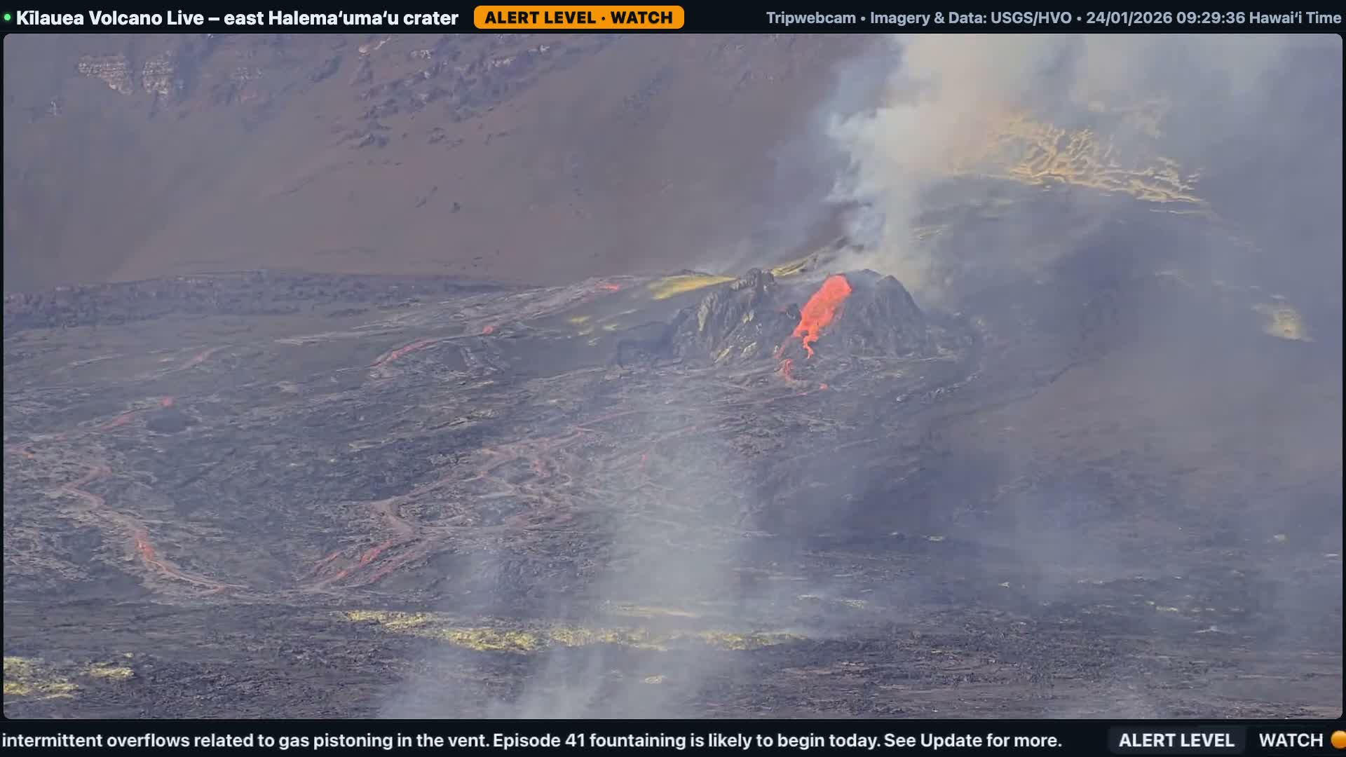 Hawaii , Kilauea Volcano, South Halemaʻumaʻu Crater Live Cam - Volcano, Big Island, Hawaii, USA