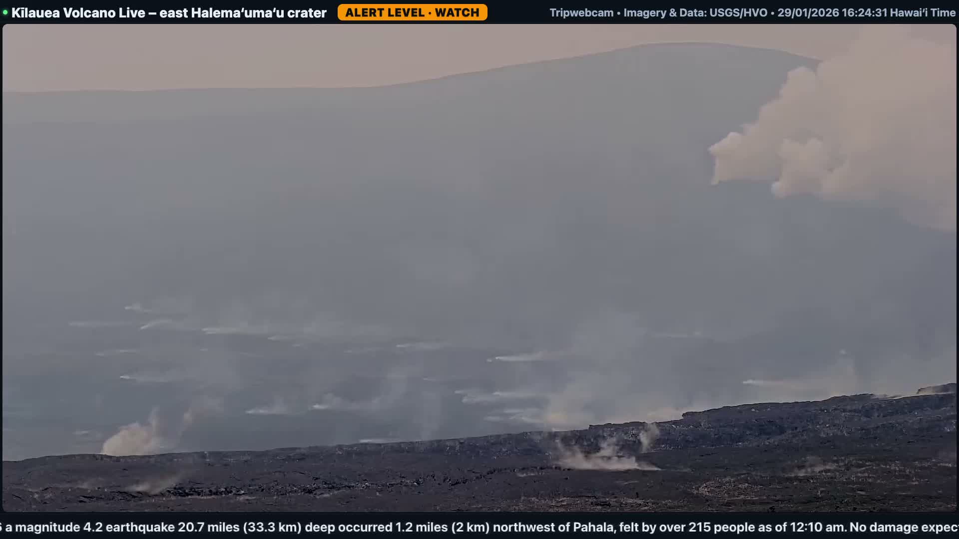 Hawaii , Kilauea Volcano, South Halemaʻumaʻu Crater Live Cam - Volcano, Big Island, Hawaii, USA