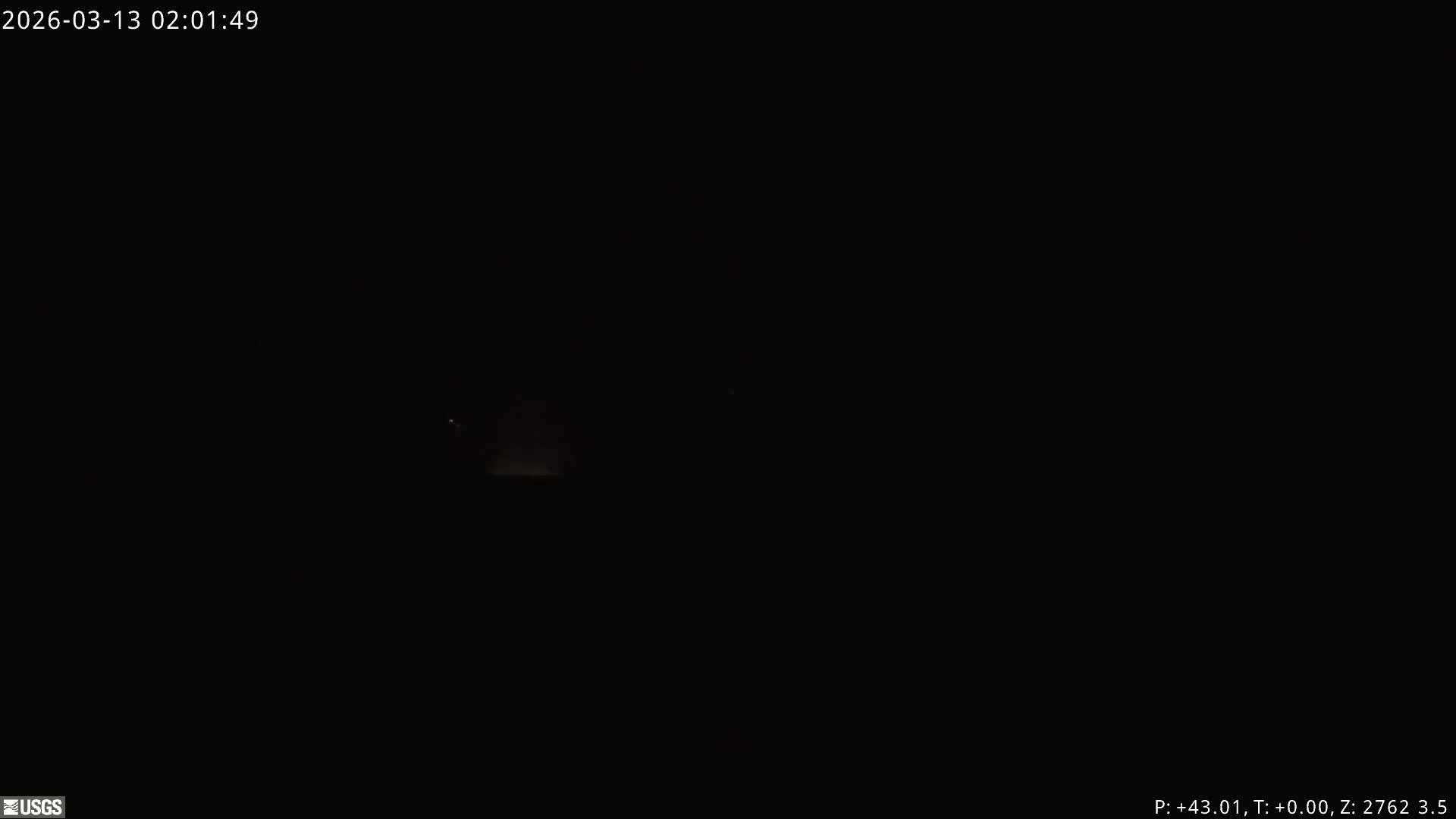 Hawaii , Kilauea Volcano, South Halemaʻumaʻu Crater Live Cam - Volcano, Big Island, Hawaii, USA