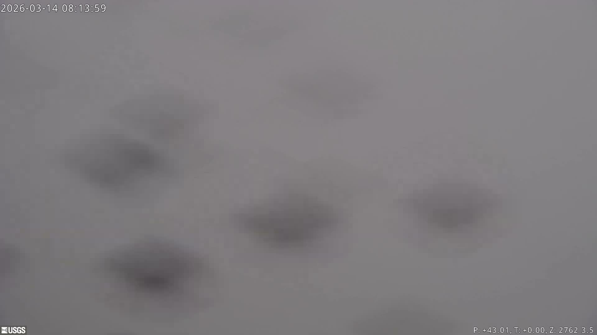 Hawaii , Kilauea Volcano, South Halemaʻumaʻu Crater Live Cam - Volcano, Big Island, Hawaii, USA
