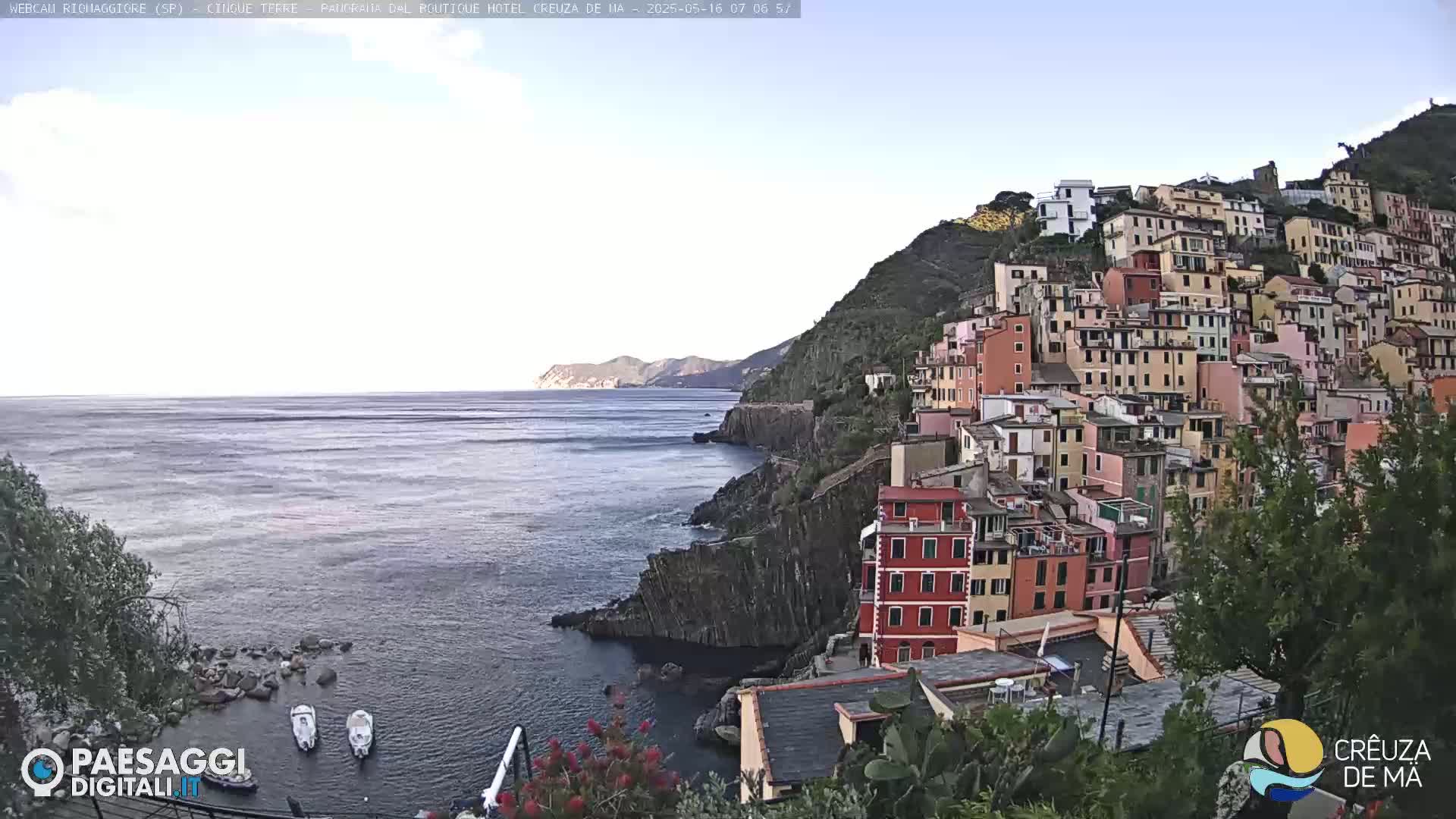 Riomaggiore Live Cam  - La Spezia, Liguria, Italy