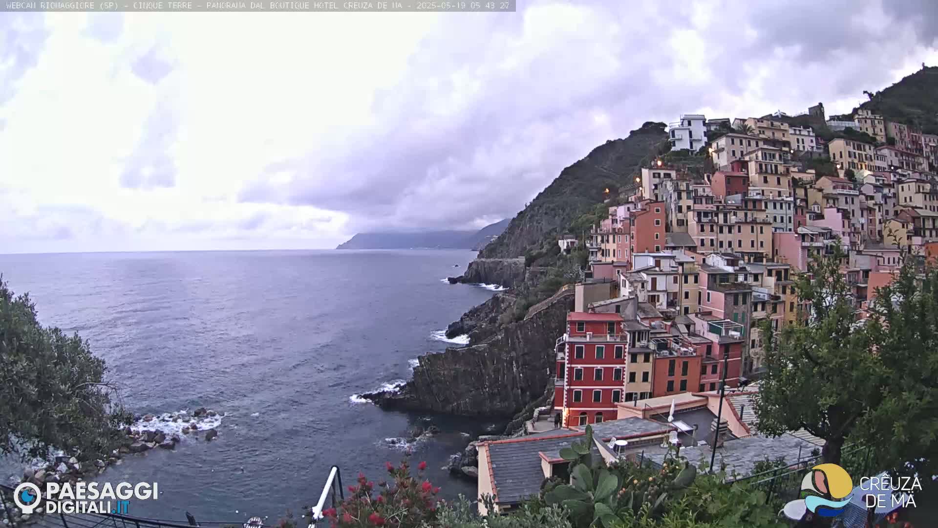 Riomaggiore Live Cam  - La Spezia, Liguria, Italy