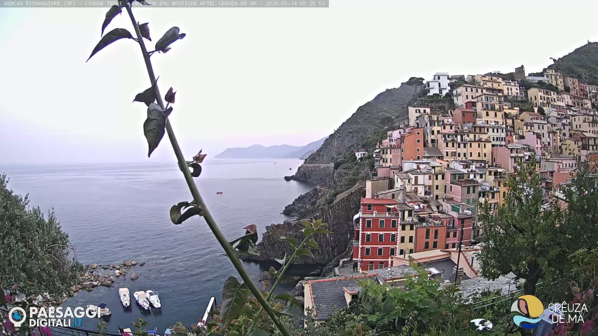 Riomaggiore Live Cam  - La Spezia, Liguria, Italy
