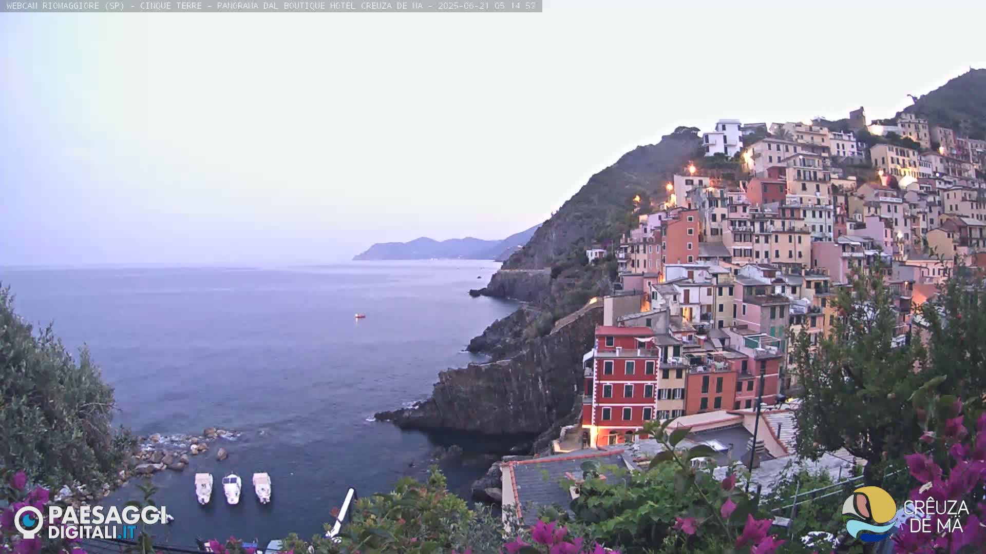 Cinque Terre, Riomaggiore Village Live Cam  - La Spezia, Liguria, Italy