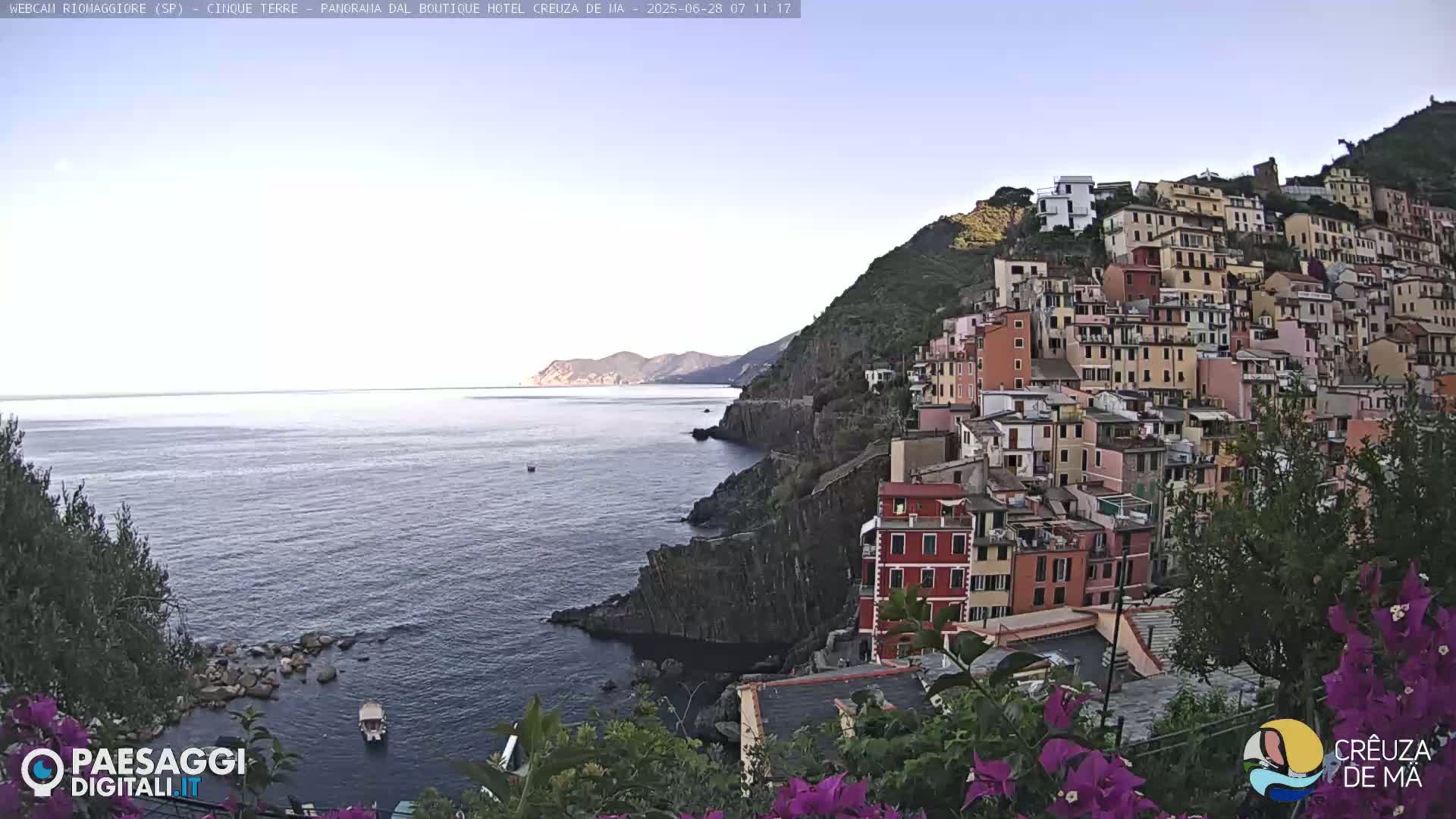 Cinque Terre, Riomaggiore Village Live Cam  - La Spezia, Liguria, Italy