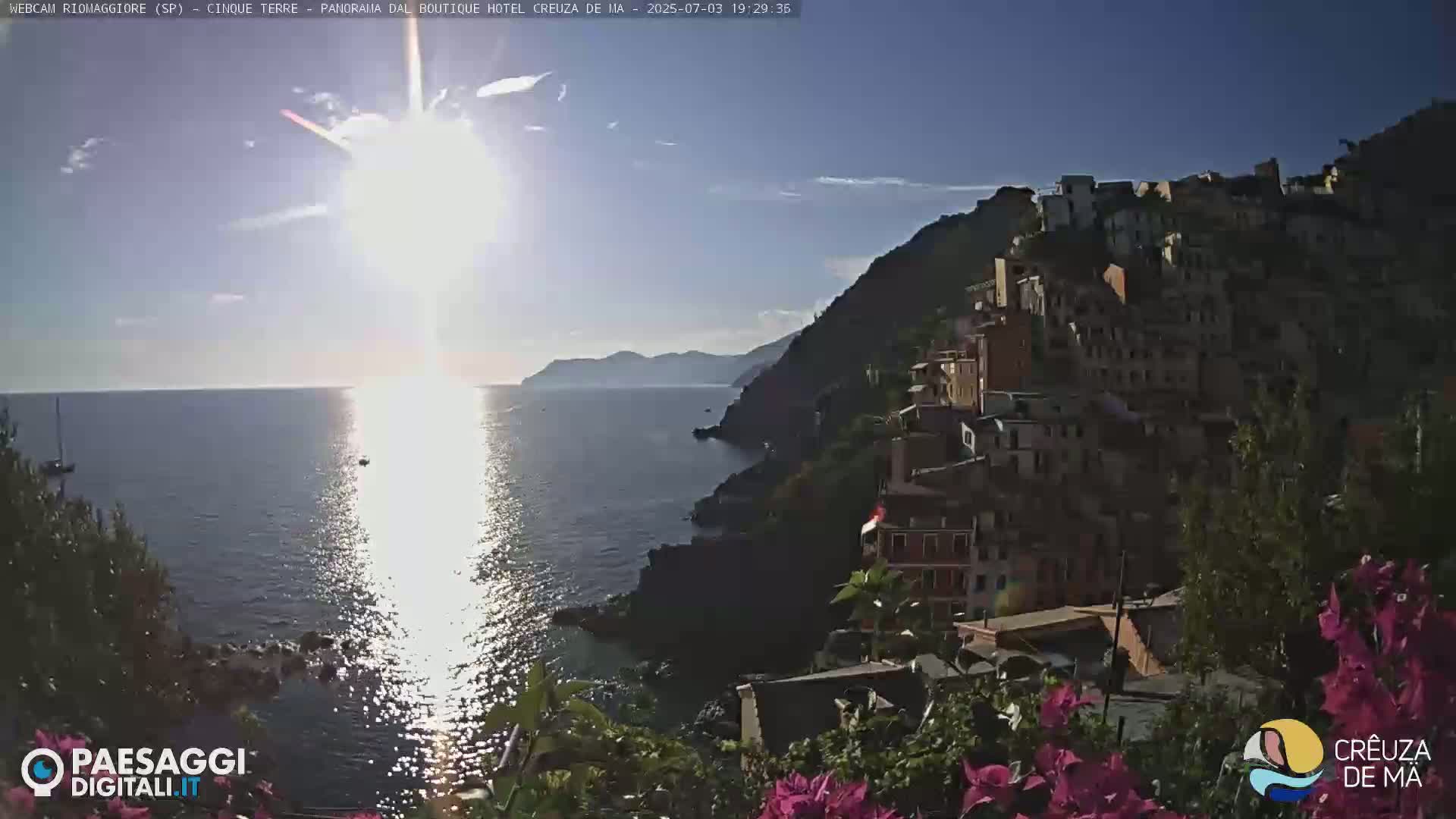 Cinque Terre, Riomaggiore Village Live Cam  - La Spezia, Liguria, Italy