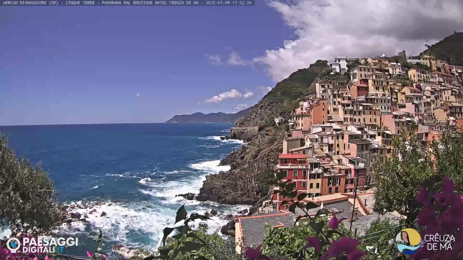 Cinque Terre, Riomaggiore Village Live Cam  - La Spezia, Liguria, Italy