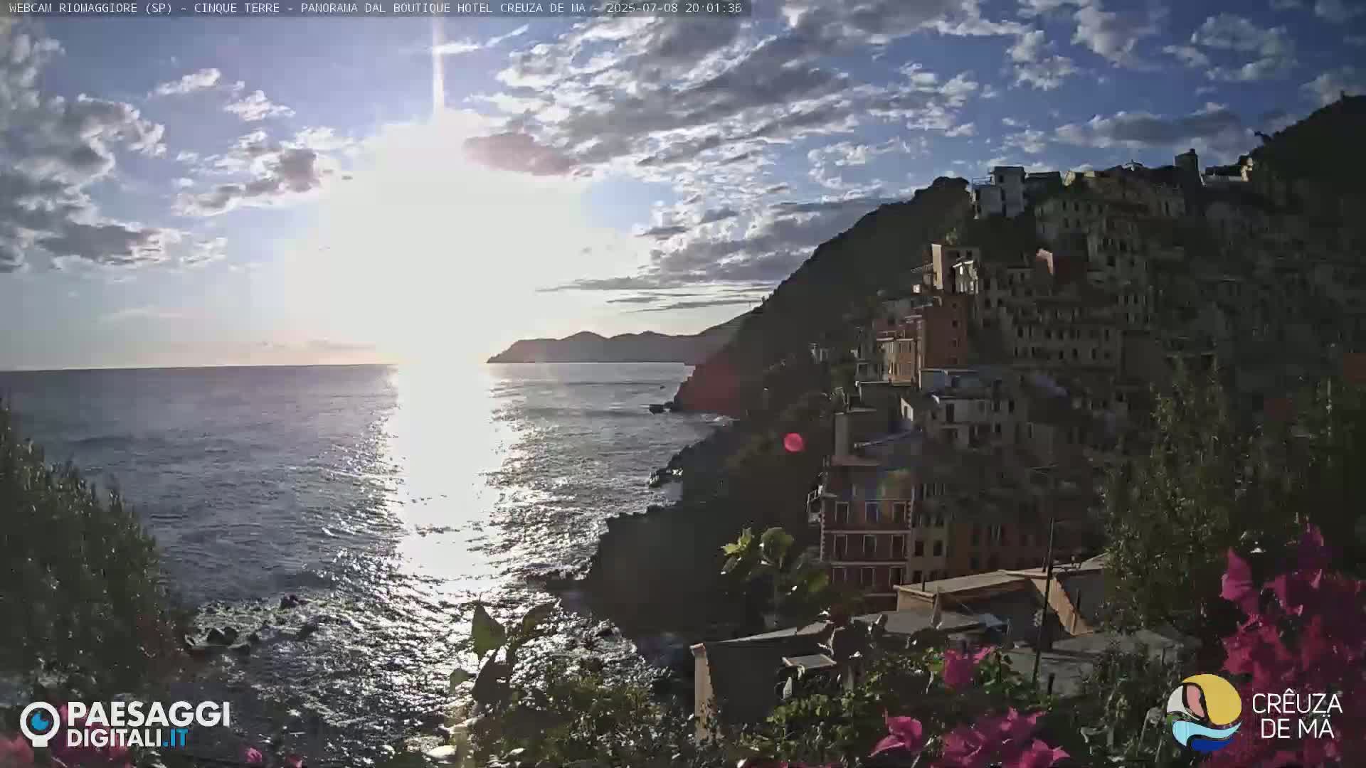 Cinque Terre, Riomaggiore Village Live Cam  - La Spezia, Liguria, Italy