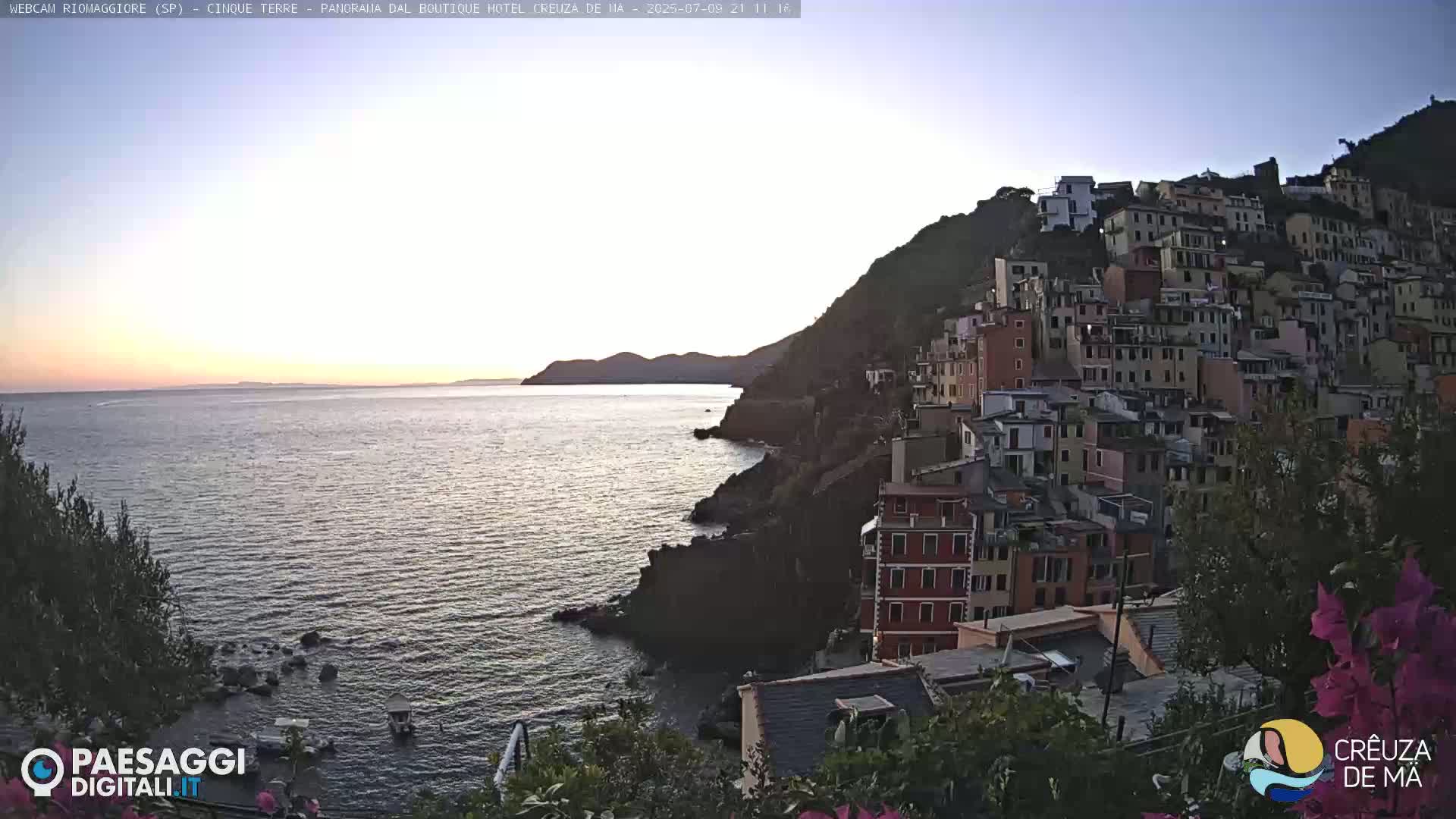 Cinque Terre, Riomaggiore Village Live Cam  - La Spezia, Liguria, Italy