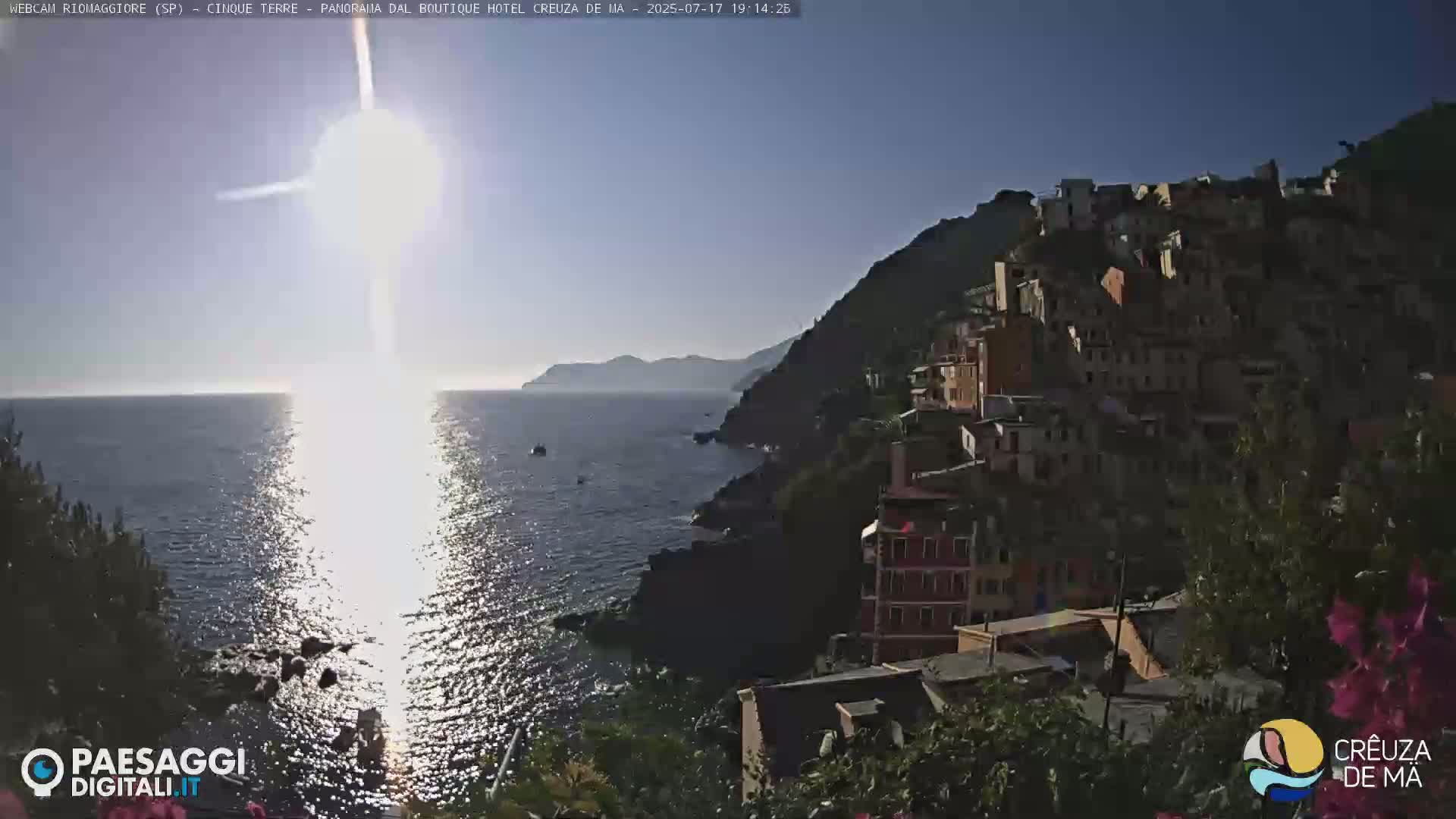 Cinque Terre, Riomaggiore Village Live Cam  - La Spezia, Liguria, Italy