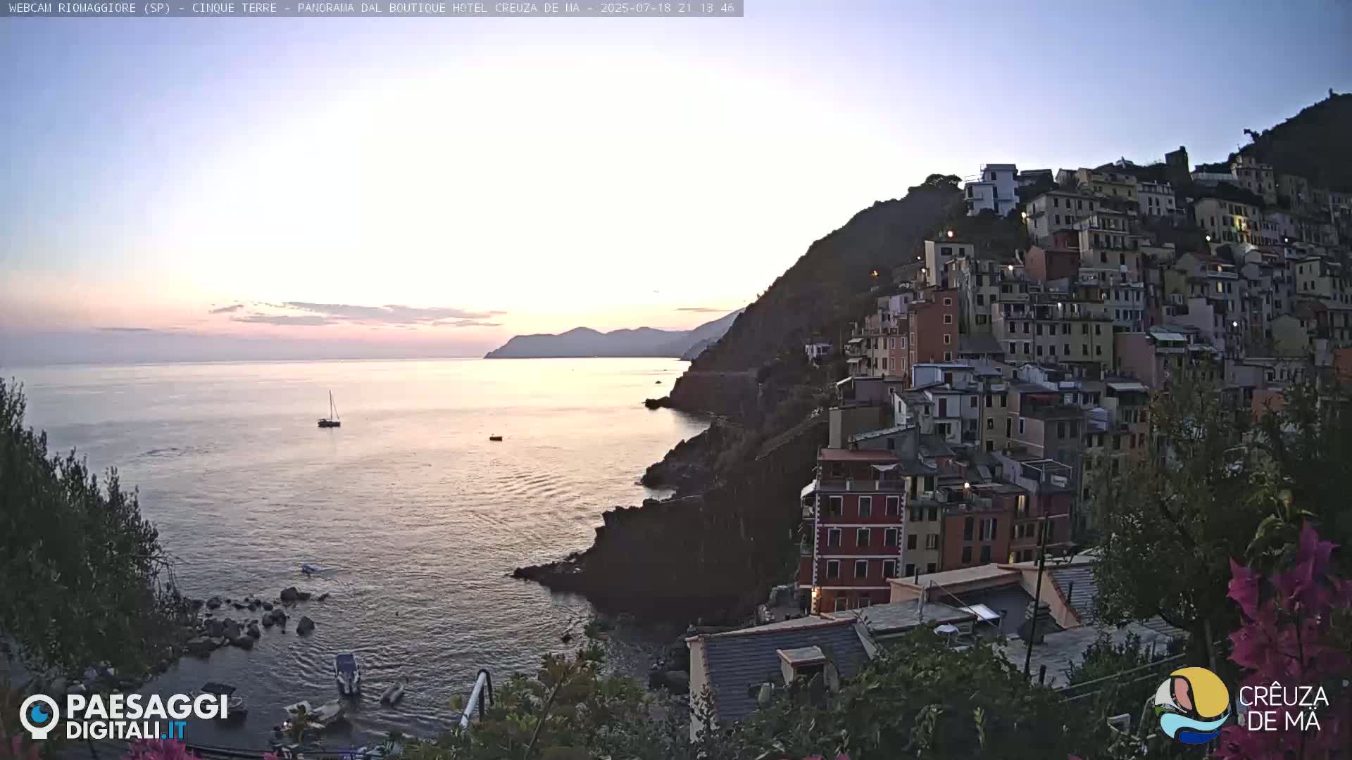 Cinque Terre, Riomaggiore Village Live Cam  - La Spezia, Liguria, Italy