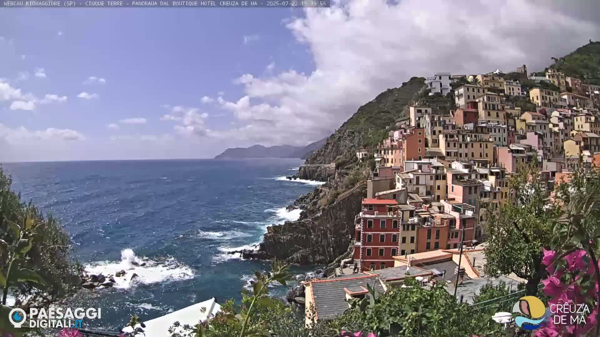 Cinque Terre, Riomaggiore Village Live Cam  - La Spezia, Liguria, Italy