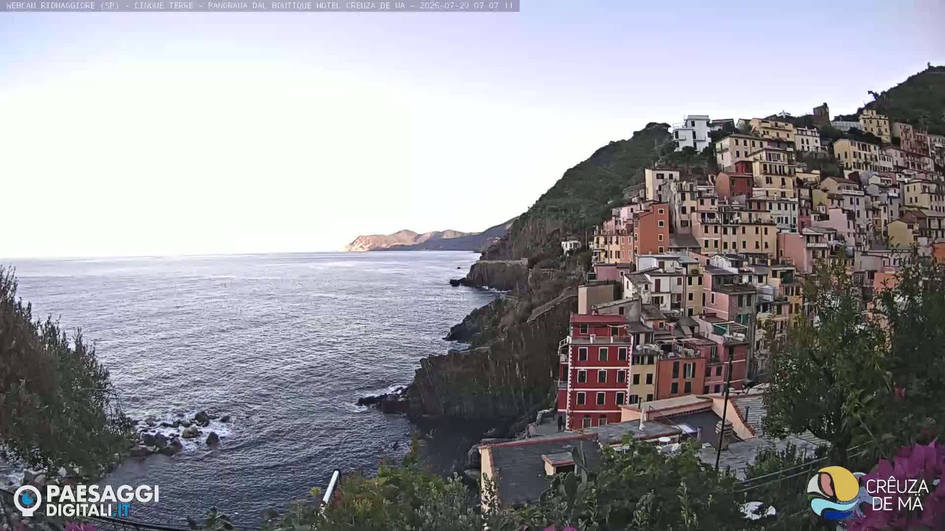 Cinque Terre, Riomaggiore Village Live Cam  - La Spezia, Liguria, Italy