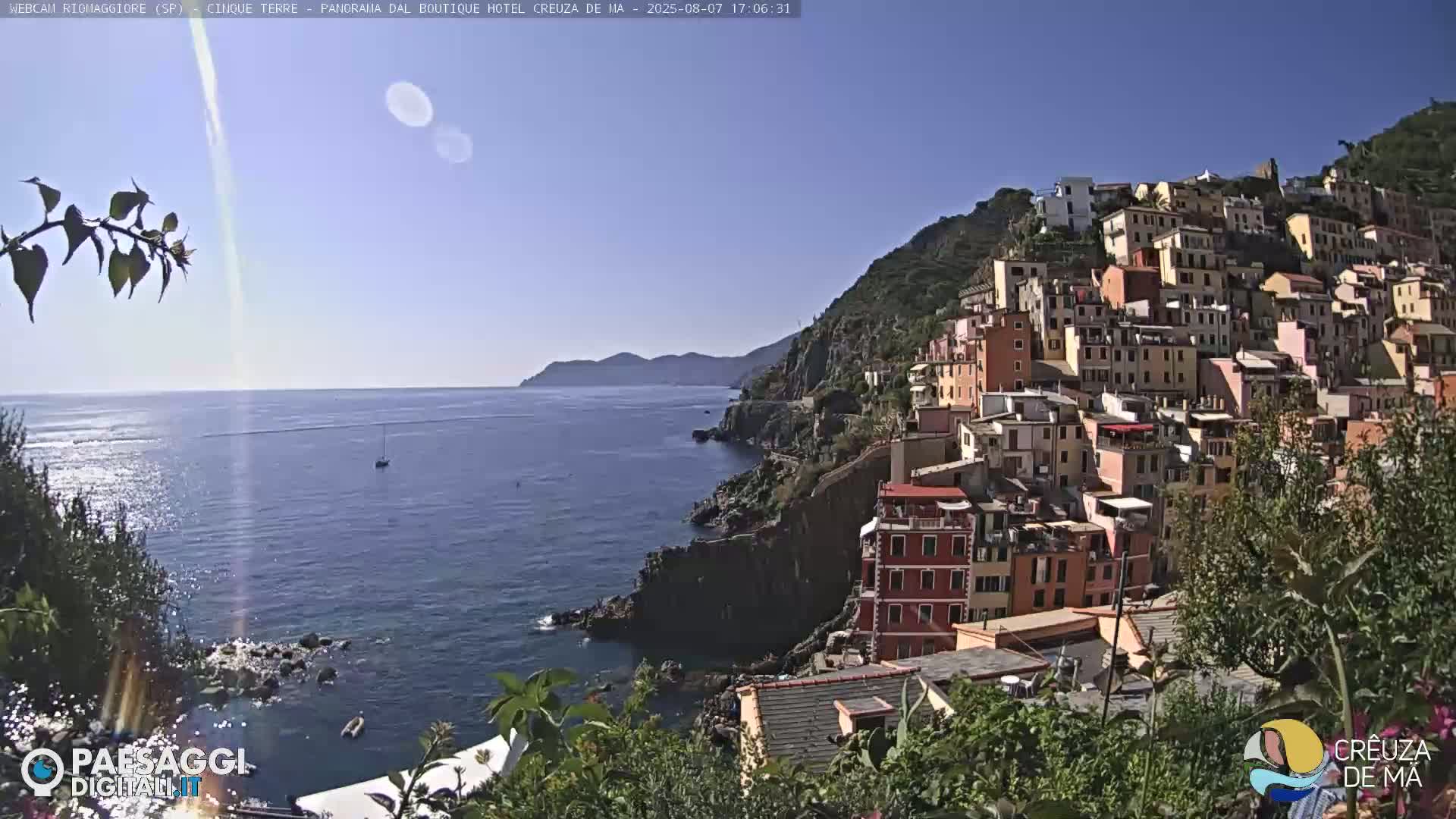 Cinque Terre, Riomaggiore Village Live Cam  - La Spezia, Liguria, Italy