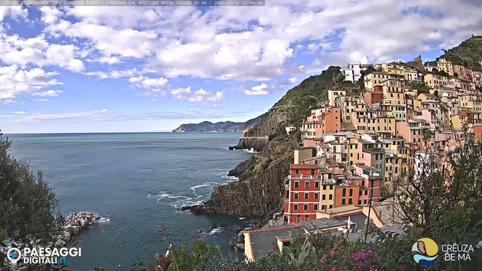 Cinque Terre, Riomaggiore Village Live Cam  - La Spezia, Liguria, Italy