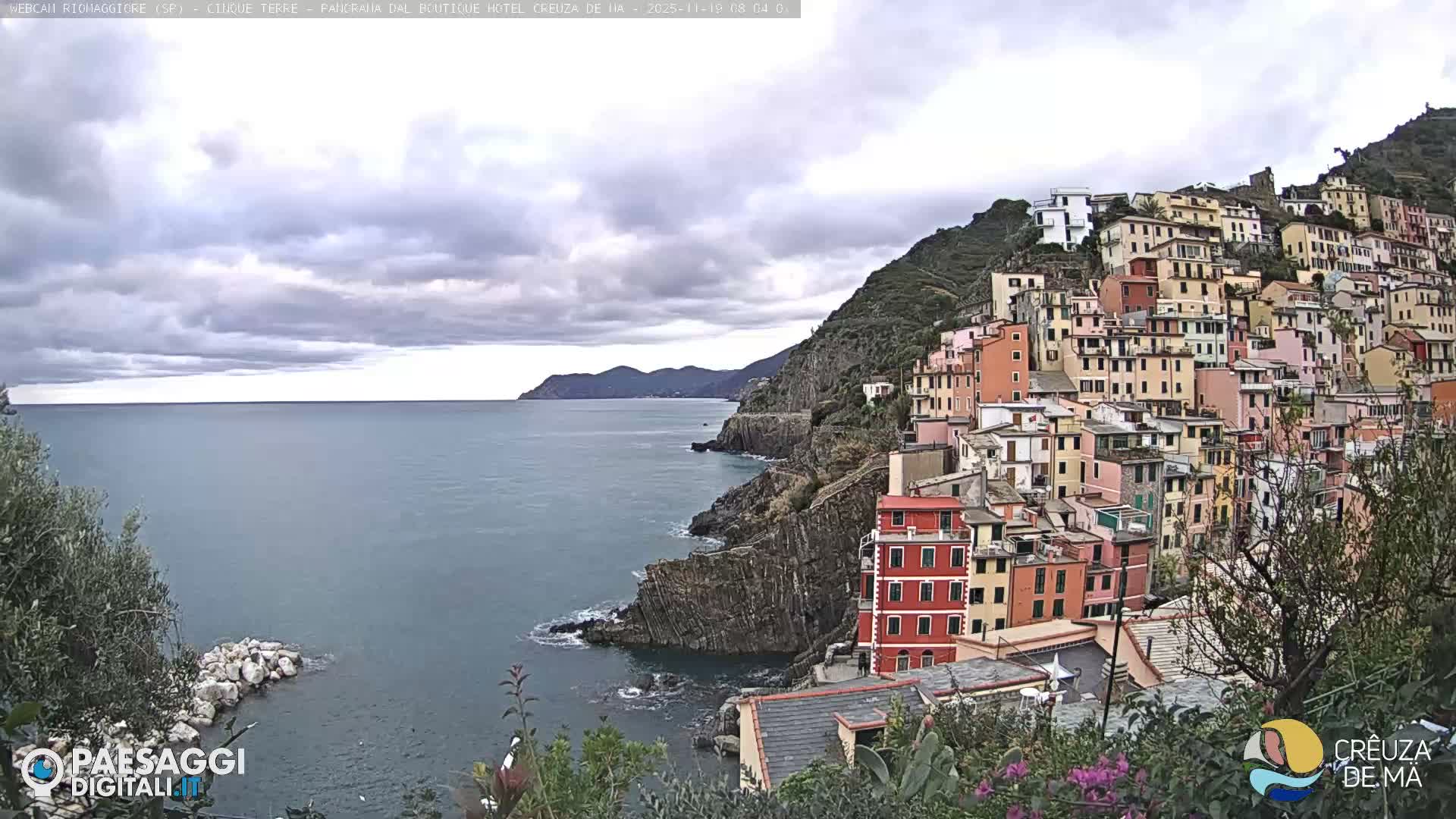 Cinque Terre, Riomaggiore Village Live Cam  - La Spezia, Liguria, Italy