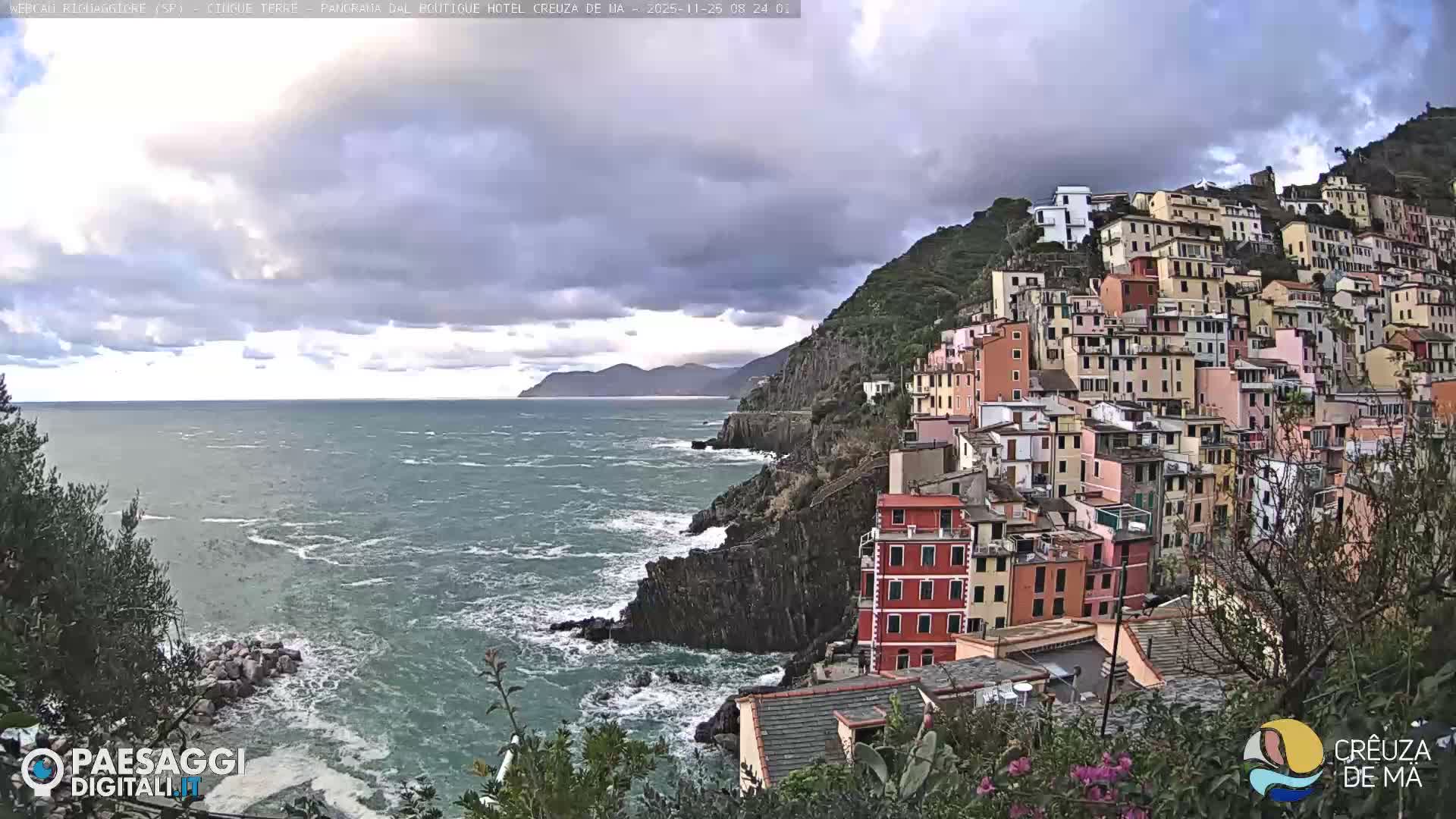 Cinque Terre, Riomaggiore Village Live Cam  - La Spezia, Liguria, Italy