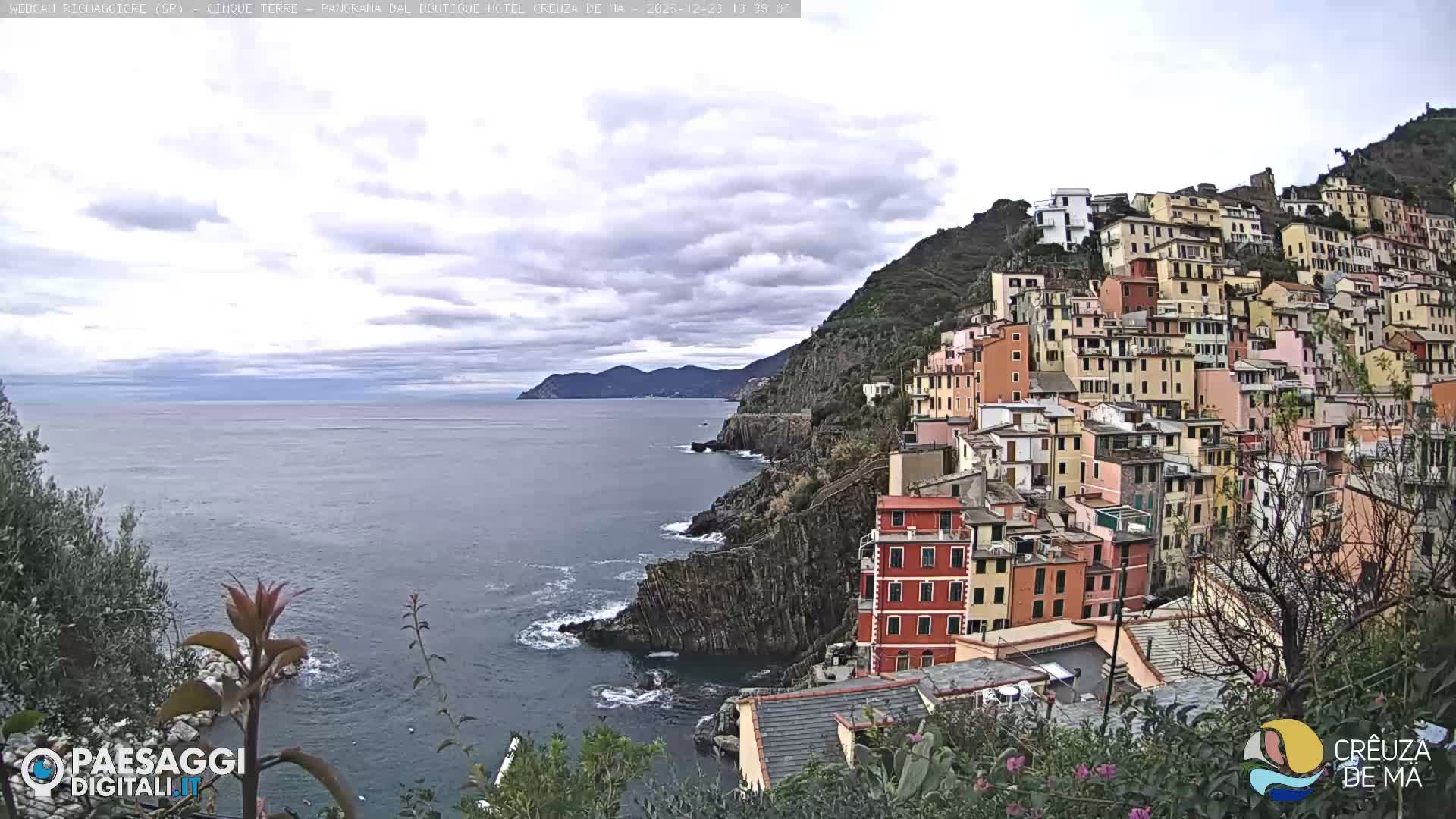 Cinque Terre, Riomaggiore Village Live Cam  - La Spezia, Liguria, Italy