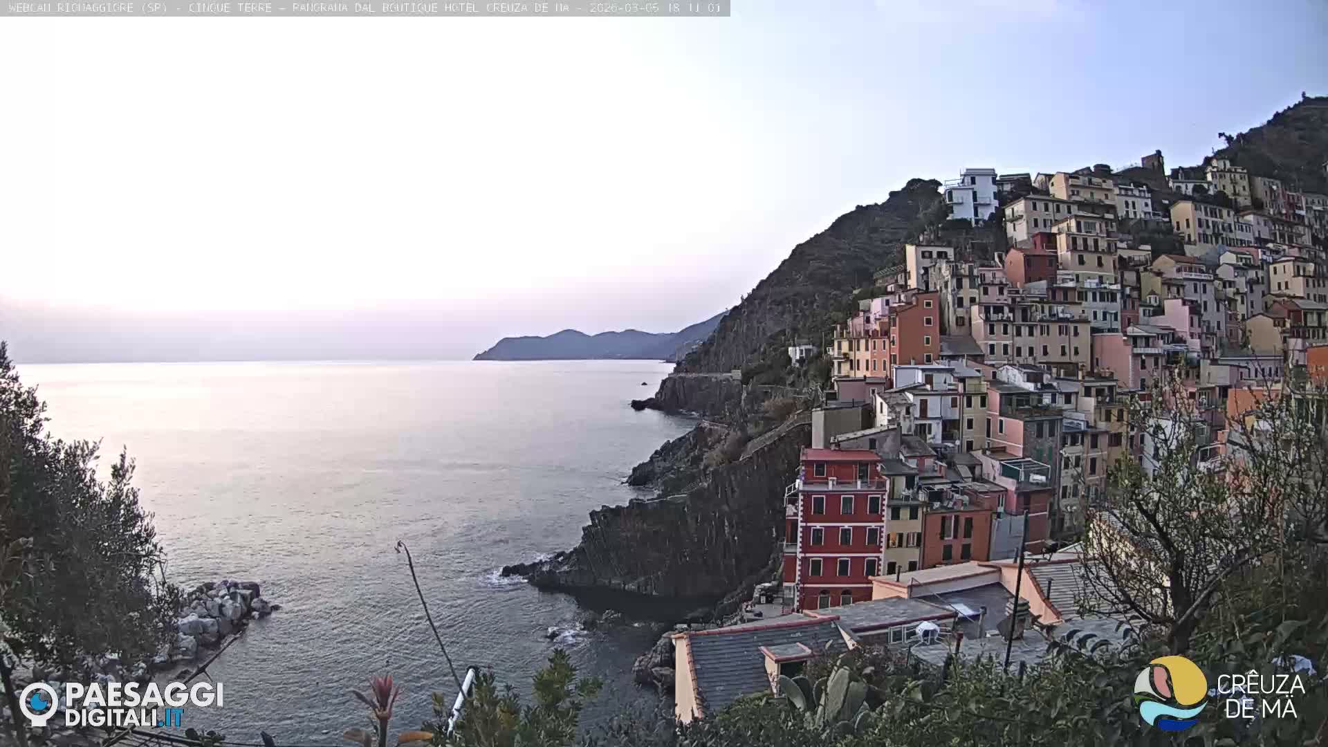 Cinque Terre, Riomaggiore Village Live Cam  - La Spezia, Liguria, Italy