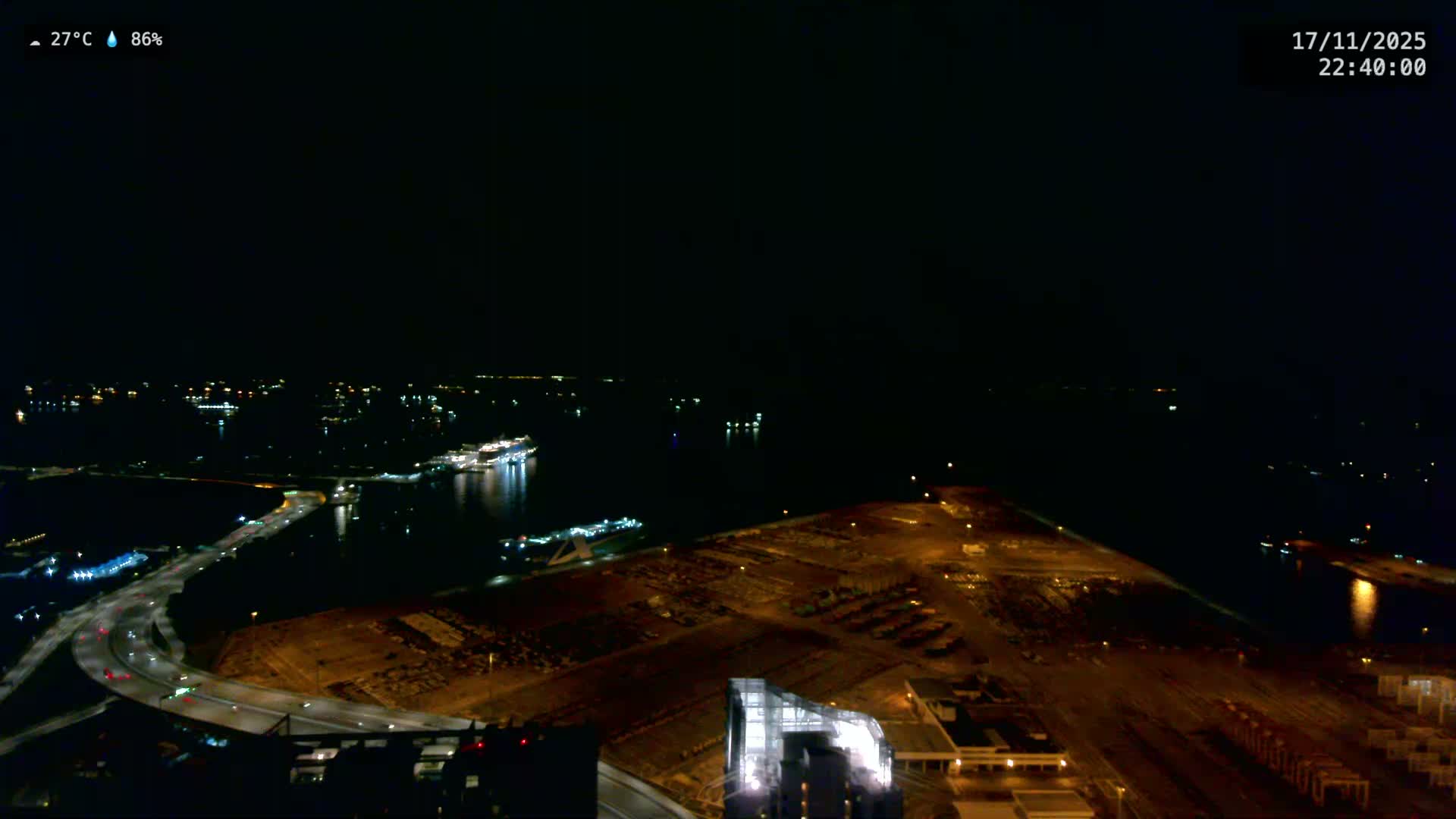 Singapore, Tanjong Pagar Port Terminal & Singapore Strait Skyline Live Cam - Tanjong Pagar, Downtown Core, Central, Area, Central Singapore, Singapore