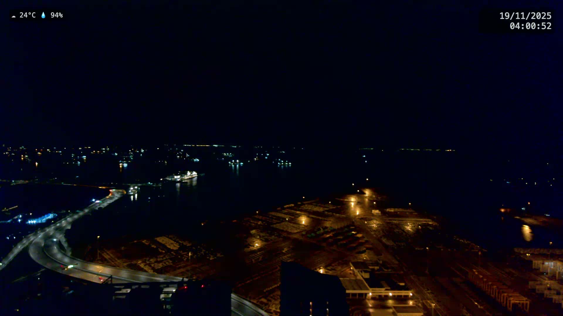 Singapore, Tanjong Pagar Port Terminal & Singapore Strait Skyline Live Cam - Tanjong Pagar, Downtown Core, Central, Area, Central Singapore, Singapore