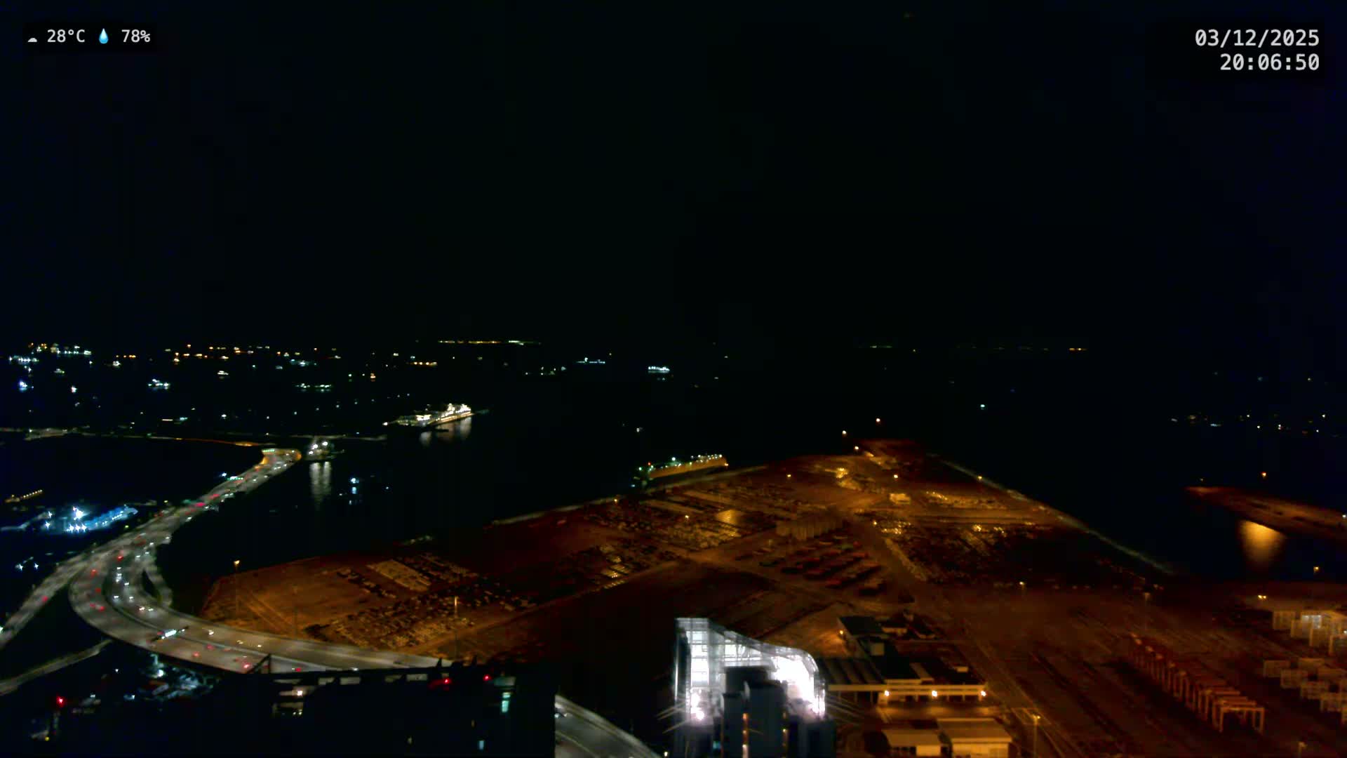 Singapore, Tanjong Pagar Port Terminal & Singapore Strait Skyline Live Cam - Tanjong Pagar, Downtown Core, Central, Area, Central Singapore, Singapore