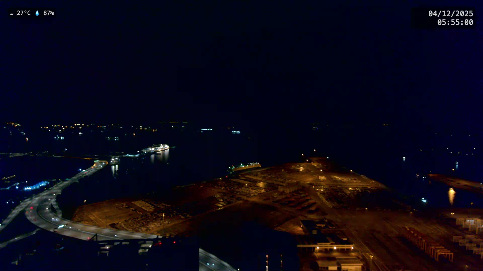 Singapore, Tanjong Pagar Port Terminal & Singapore Strait Skyline Live Cam - Tanjong Pagar, Downtown Core, Central, Area, Central Singapore, Singapore