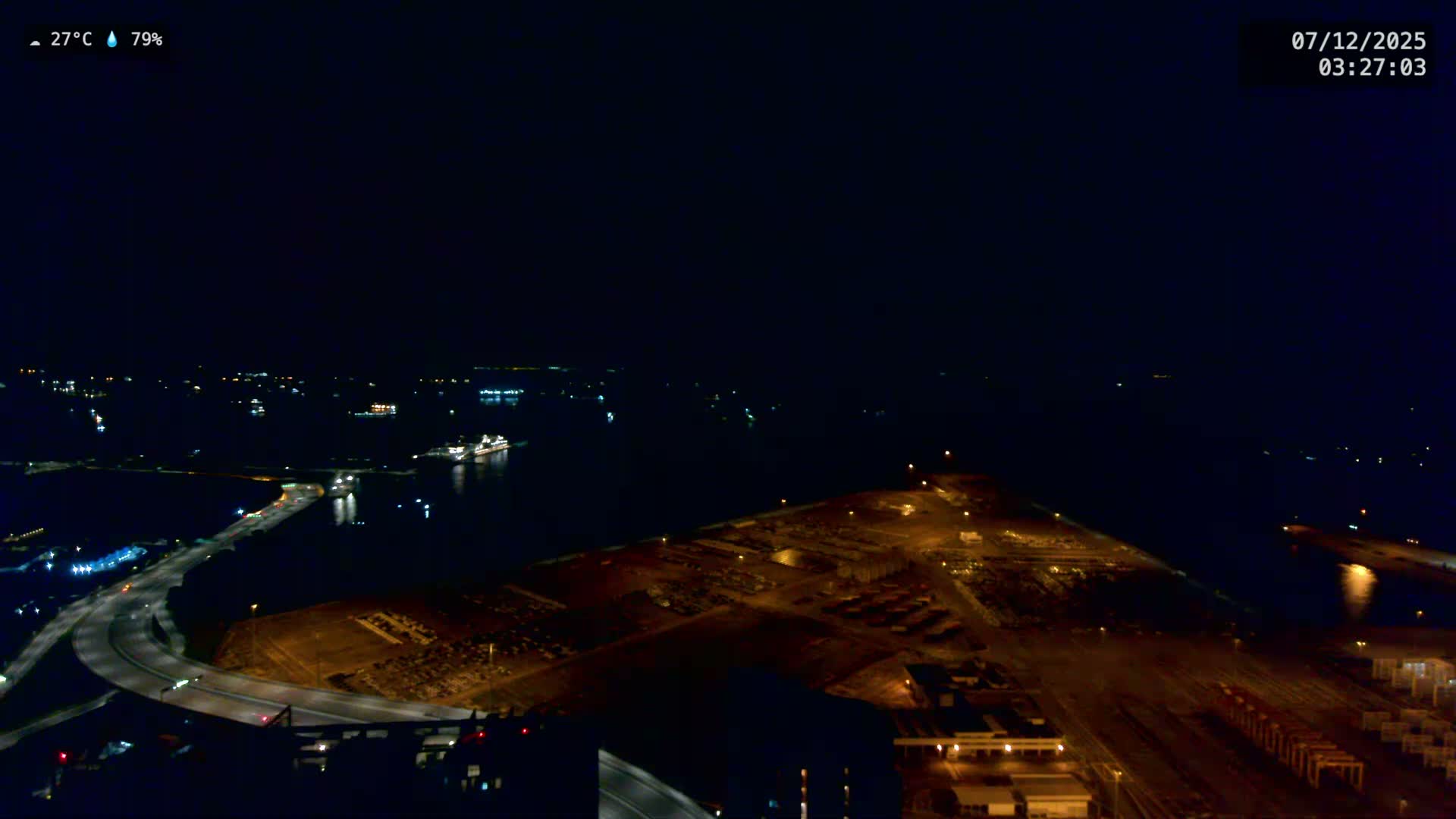 Singapore, Tanjong Pagar Port Terminal & Singapore Strait Skyline Live Cam - Tanjong Pagar, Downtown Core, Central, Area, Central Singapore, Singapore