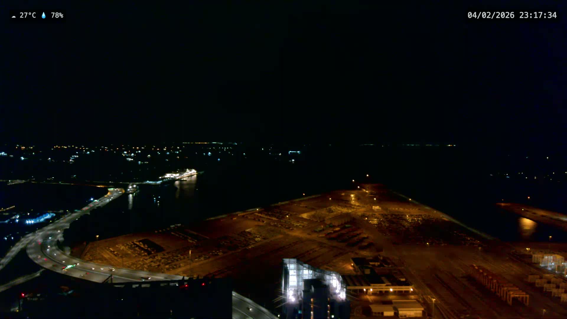 Singapore, Tanjong Pagar Port Terminal & Singapore Strait Skyline Live Cam - Tanjong Pagar, Downtown Core, Central, Area, Central Singapore, Singapore