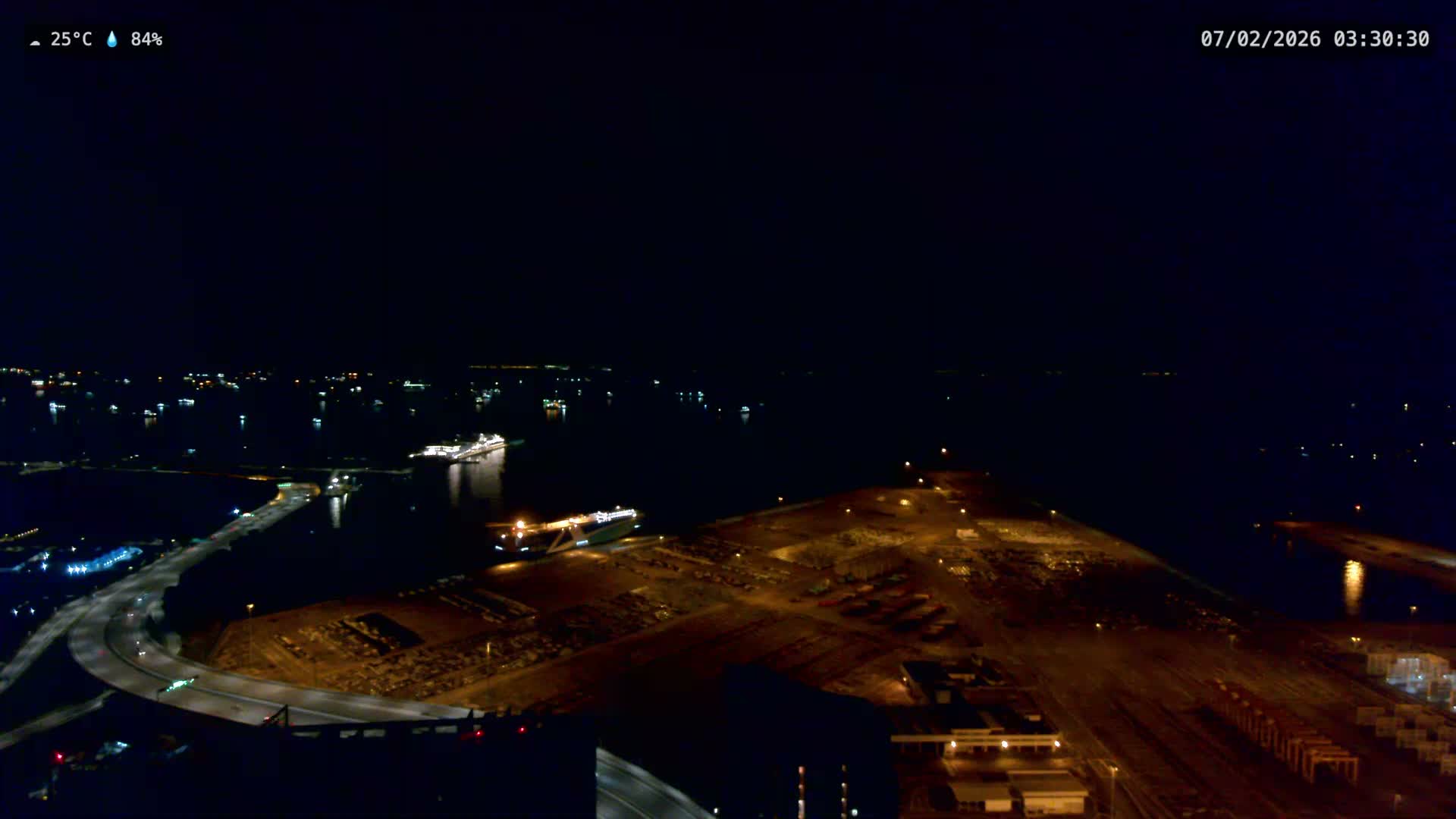 Singapore, Tanjong Pagar Port Terminal & Singapore Strait Skyline Live Cam - Tanjong Pagar, Downtown Core, Central, Area, Central Singapore, Singapore