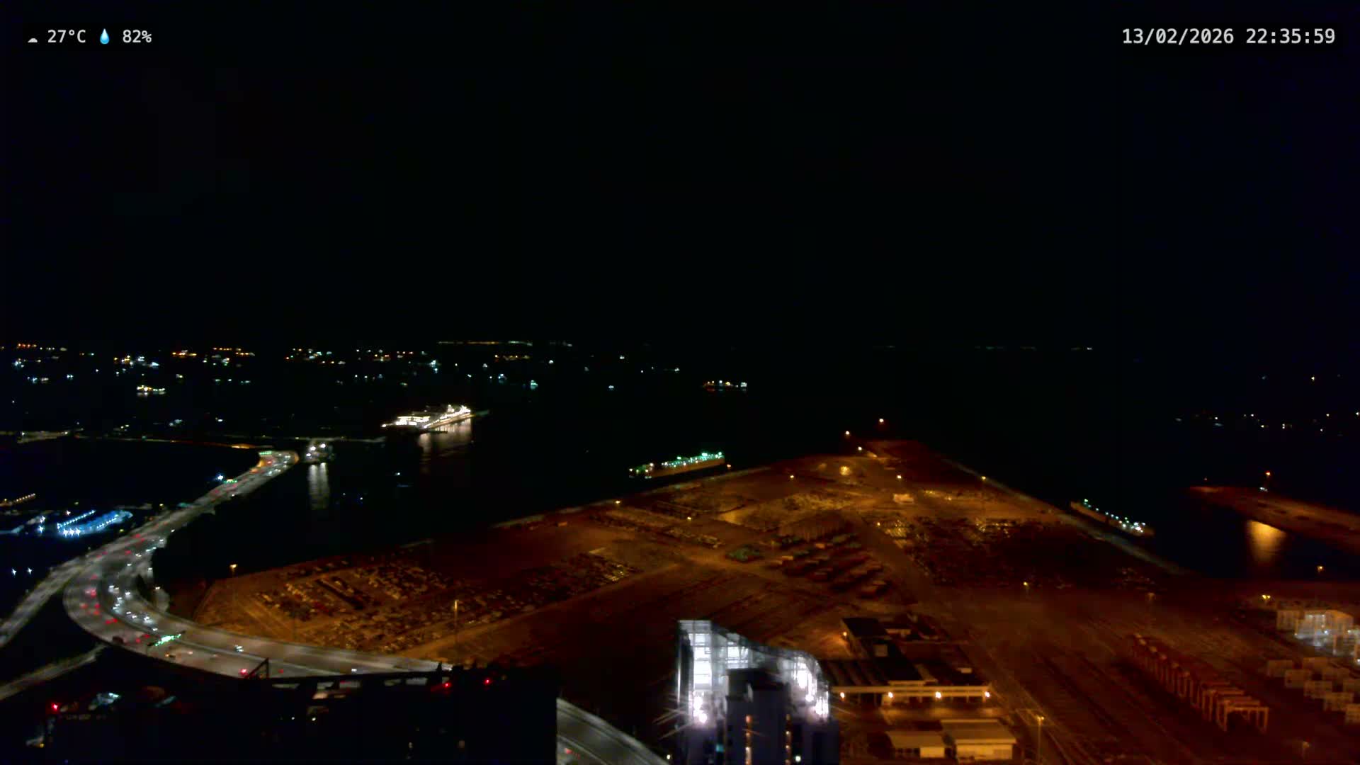 Singapore, Tanjong Pagar Port Terminal & Singapore Strait Skyline Live Cam - Tanjong Pagar, Downtown Core, Central, Area, Central Singapore, Singapore