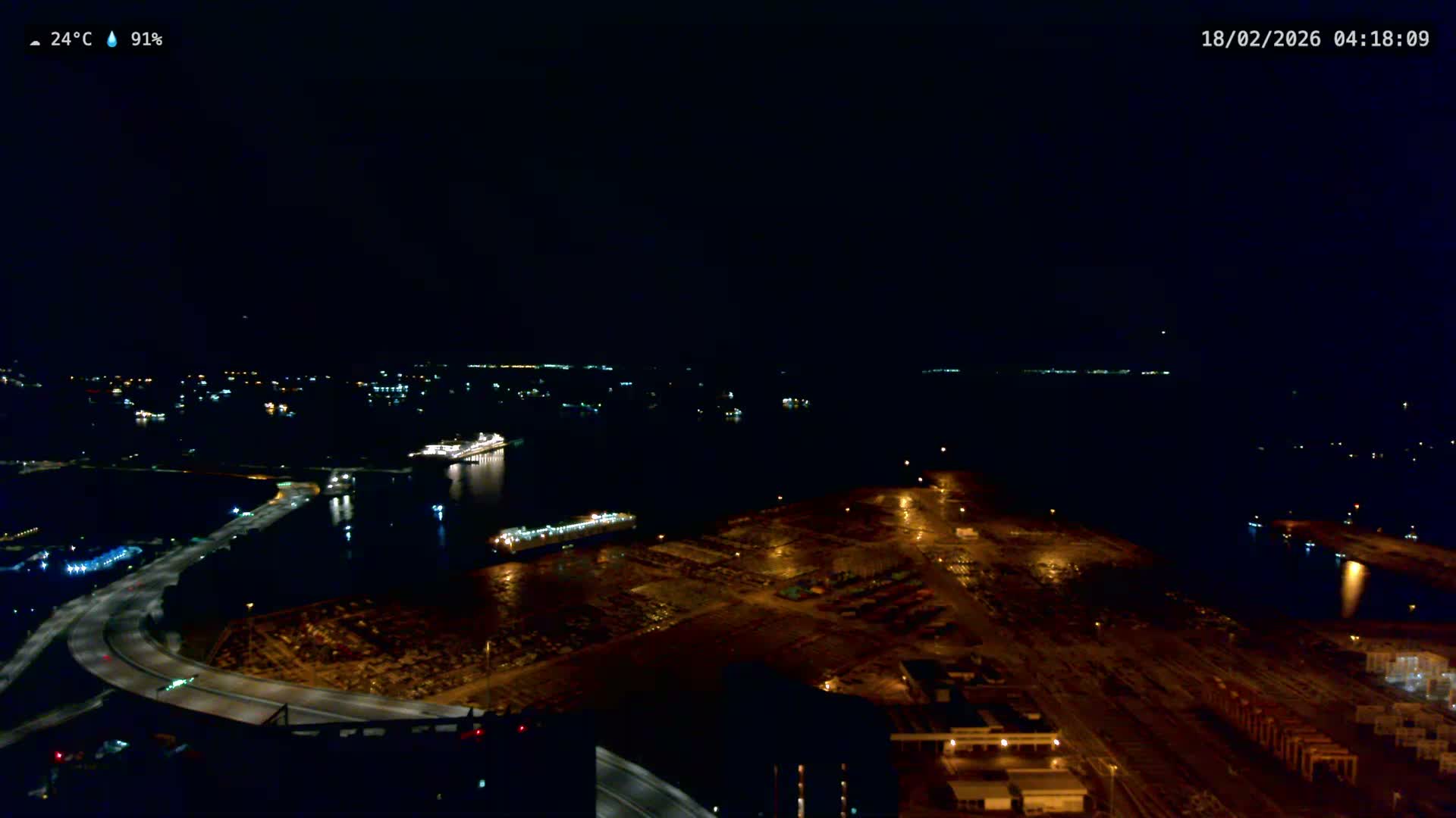 Singapore, Tanjong Pagar Port Terminal & Singapore Strait Skyline Live Cam - Tanjong Pagar, Downtown Core, Central, Area, Central Singapore, Singapore
