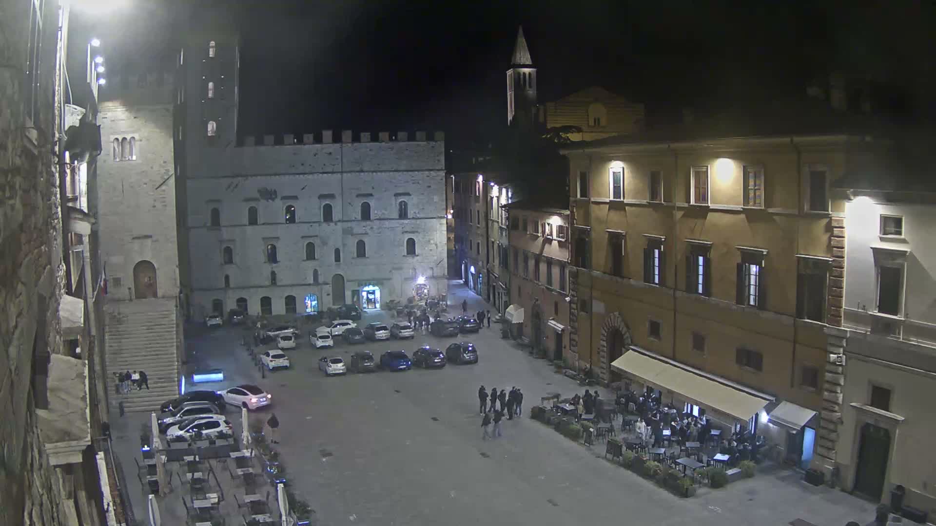 Todi, Piazza del Popolo Square Live Cam - Todi, Perugia, Umbria, Italia