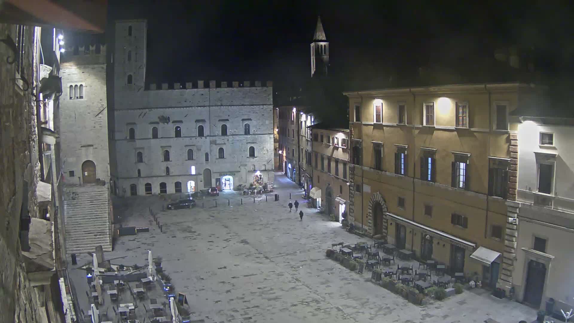 Todi, Piazza del Popolo Square Live Cam - Todi, Perugia, Umbria, Italia