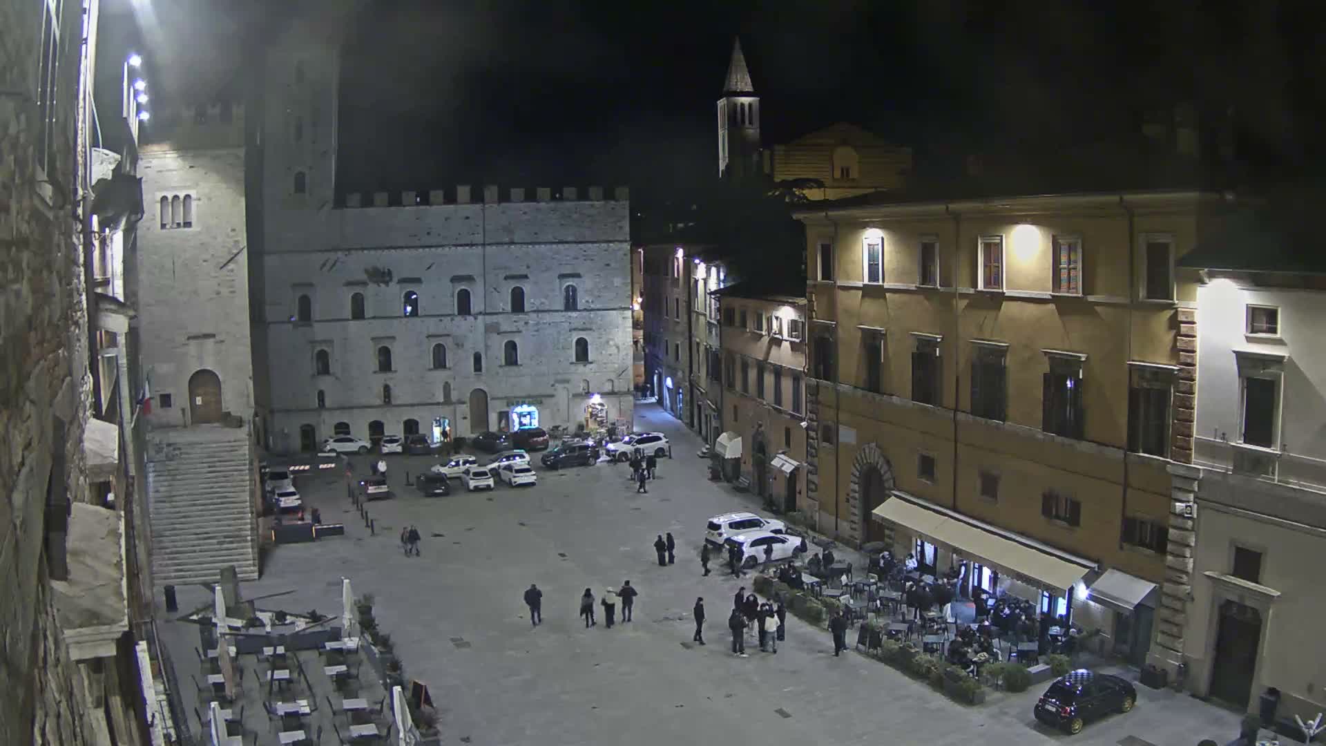 Todi, Piazza del Popolo Square Live Cam - Todi, Perugia, Umbria, Italia