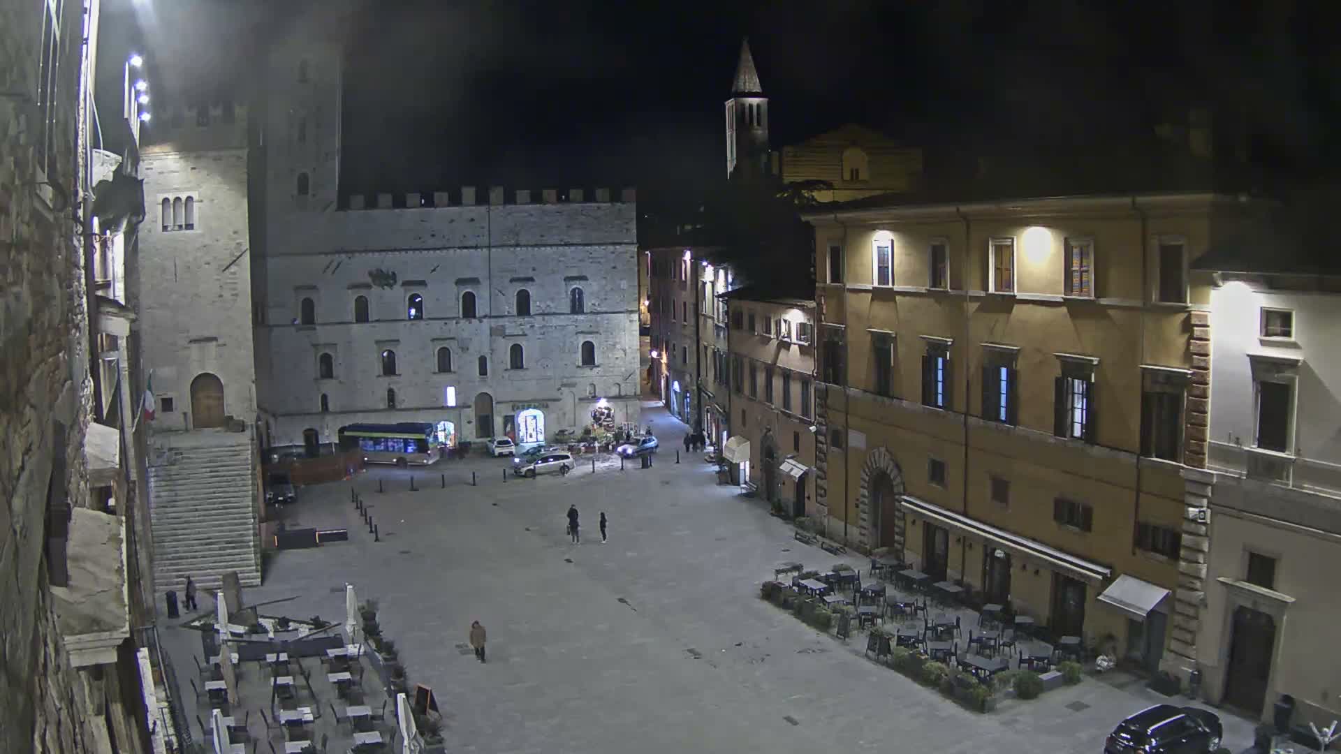 Todi, Piazza del Popolo Square Live Cam - Todi, Perugia, Umbria, Italia