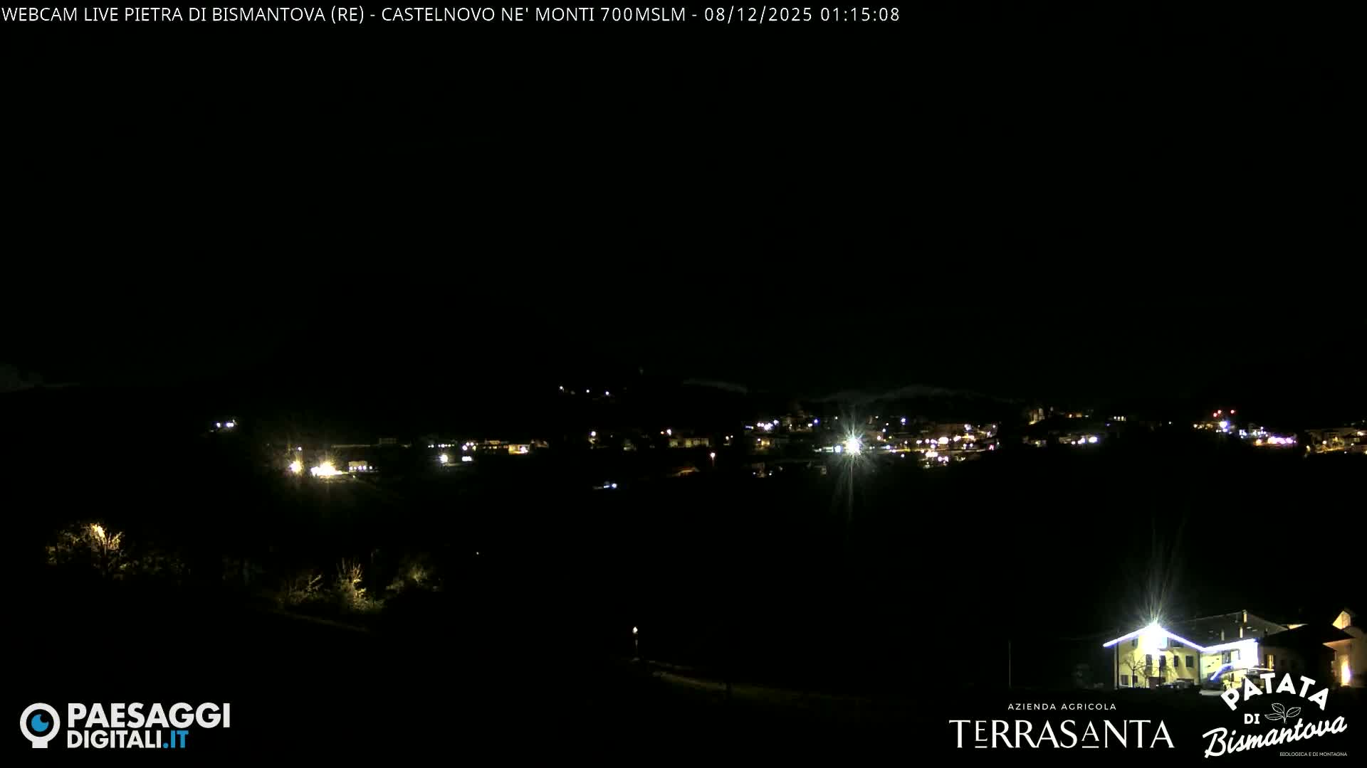  Pietra di Bismantova (Stone of Bismantova) Hill  & Castelnovo ne' Monti Comune Live Cam - Quarqua, Castelnovo ne' Monti, Reggia Emilia, Emilia-Romagna, Italy