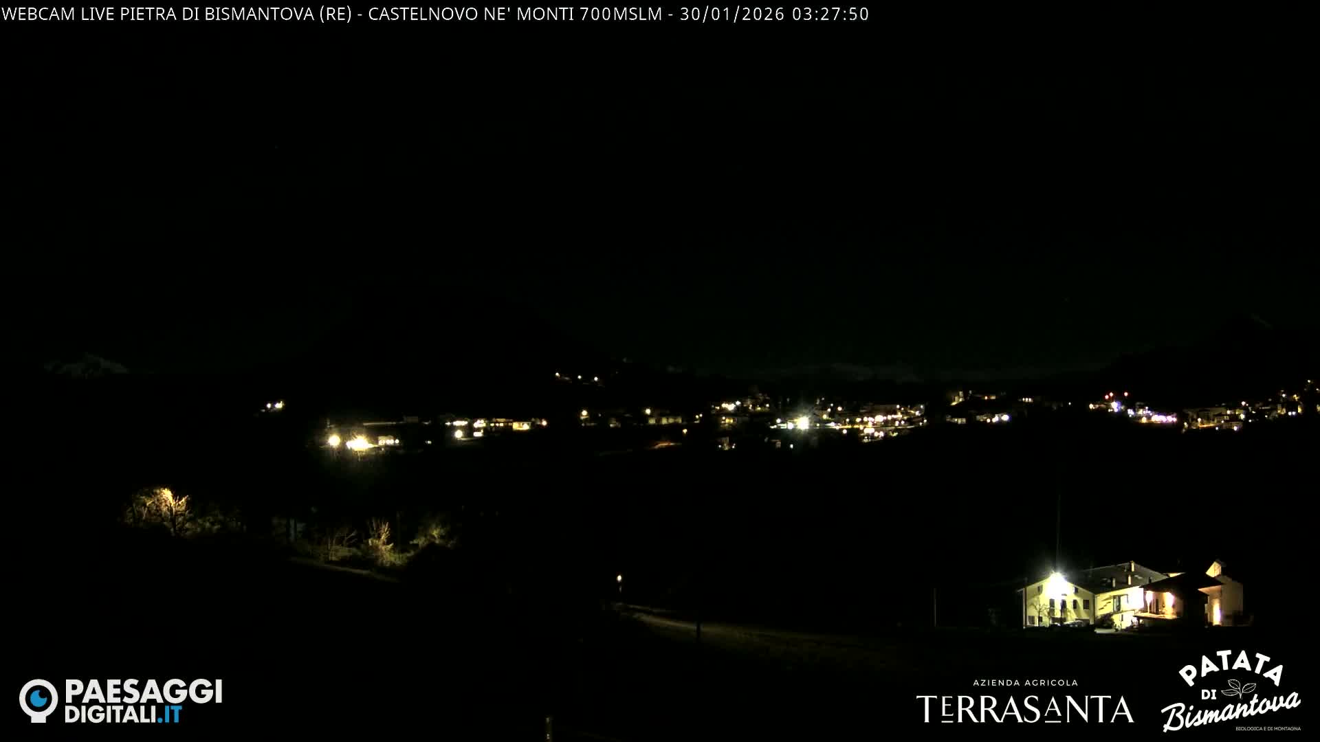  Pietra di Bismantova (Stone of Bismantova) Hill  & Castelnovo ne' Monti Comune Live Cam - Quarqua, Castelnovo ne' Monti, Reggia Emilia, Emilia-Romagna, Italy