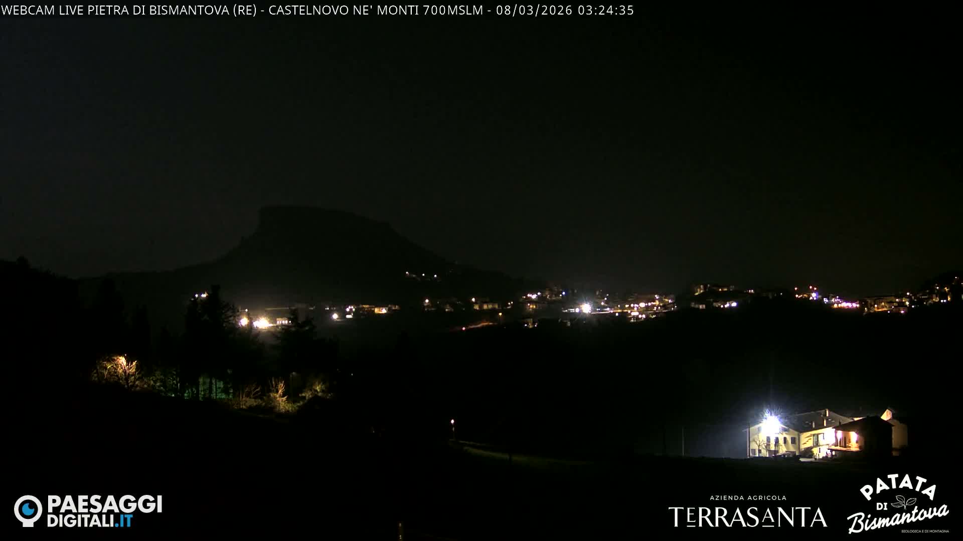  Pietra di Bismantova (Stone of Bismantova) Hill  & Castelnovo ne' Monti Comune Live Cam - Quarqua, Castelnovo ne' Monti, Reggia Emilia, Emilia-Romagna, Italy