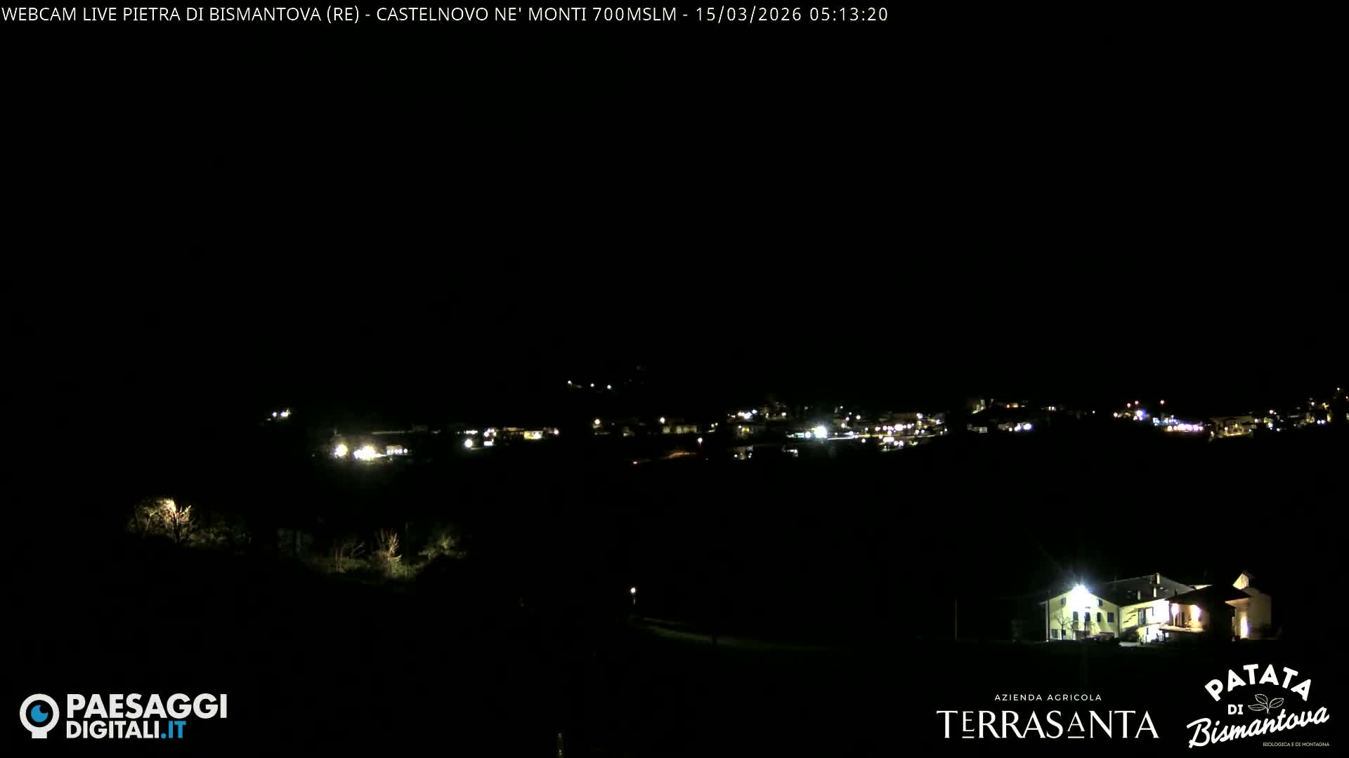  Pietra di Bismantova (Stone of Bismantova) Hill  & Castelnovo ne' Monti Comune Live Cam - Quarqua, Castelnovo ne' Monti, Reggia Emilia, Emilia-Romagna, Italy